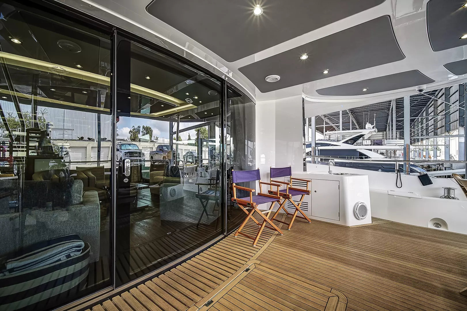 2019 Sunseeker 86 Yacht - Image 13