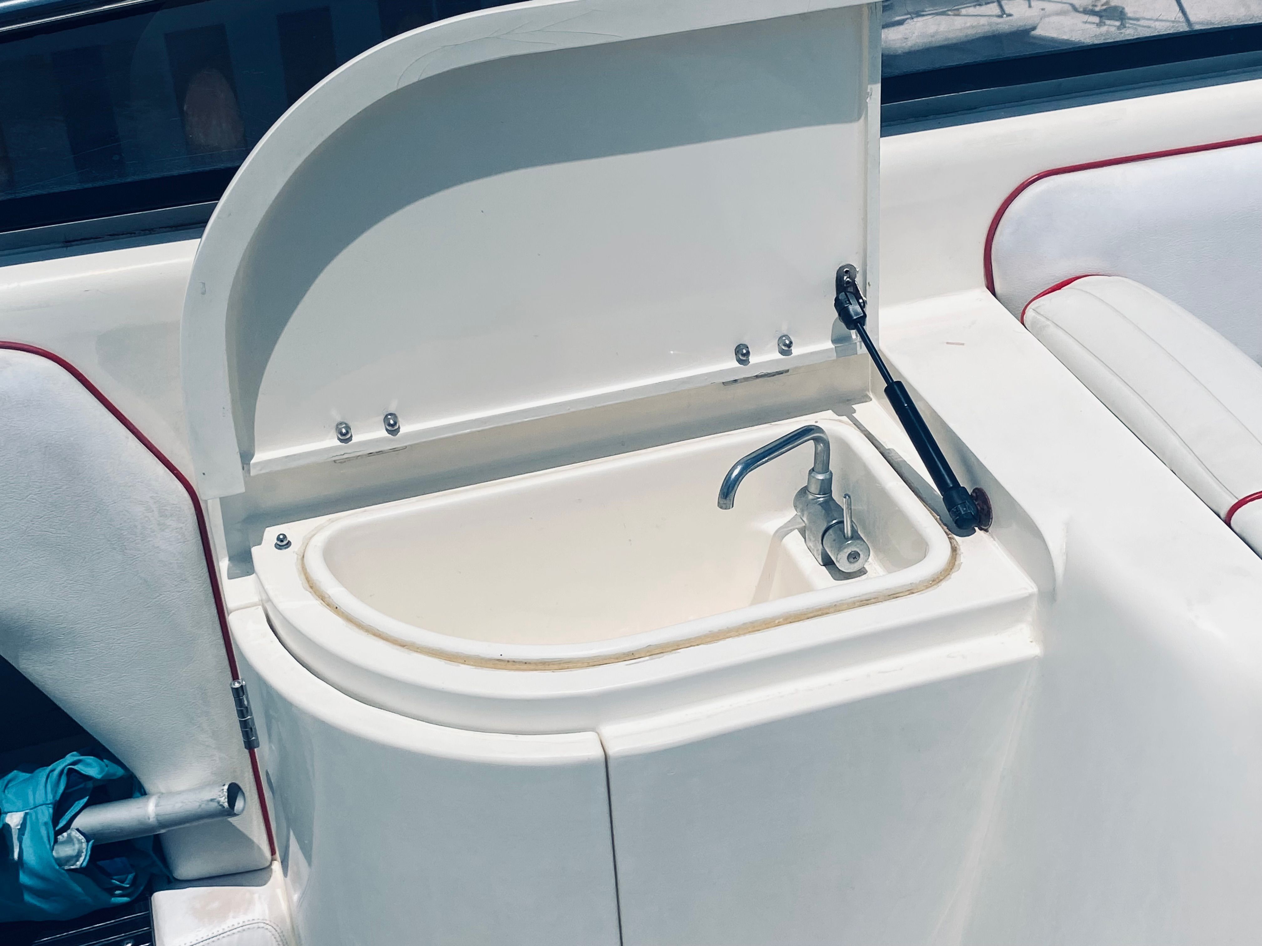 1994 Sunseeker Hawk 31 - 60
