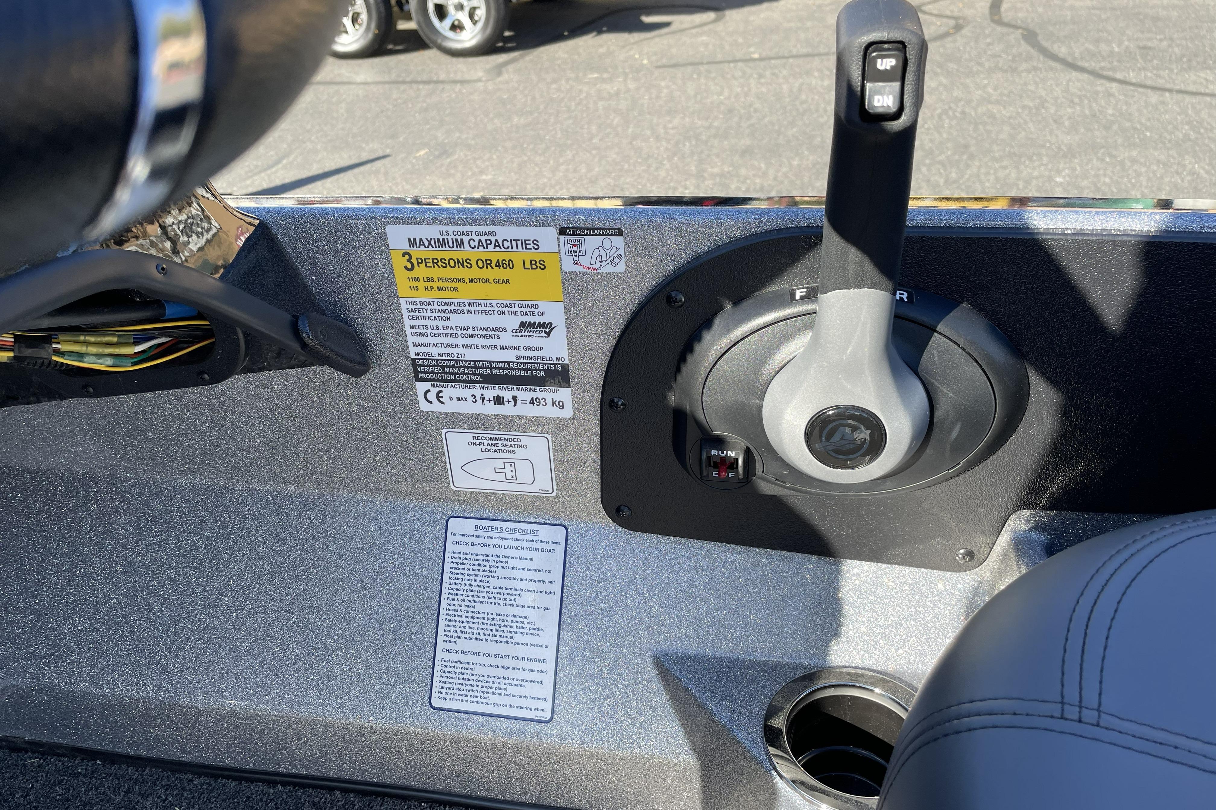 Control panel of a 2026 Nitro Z17 boat, showing capacity and throttle details.
