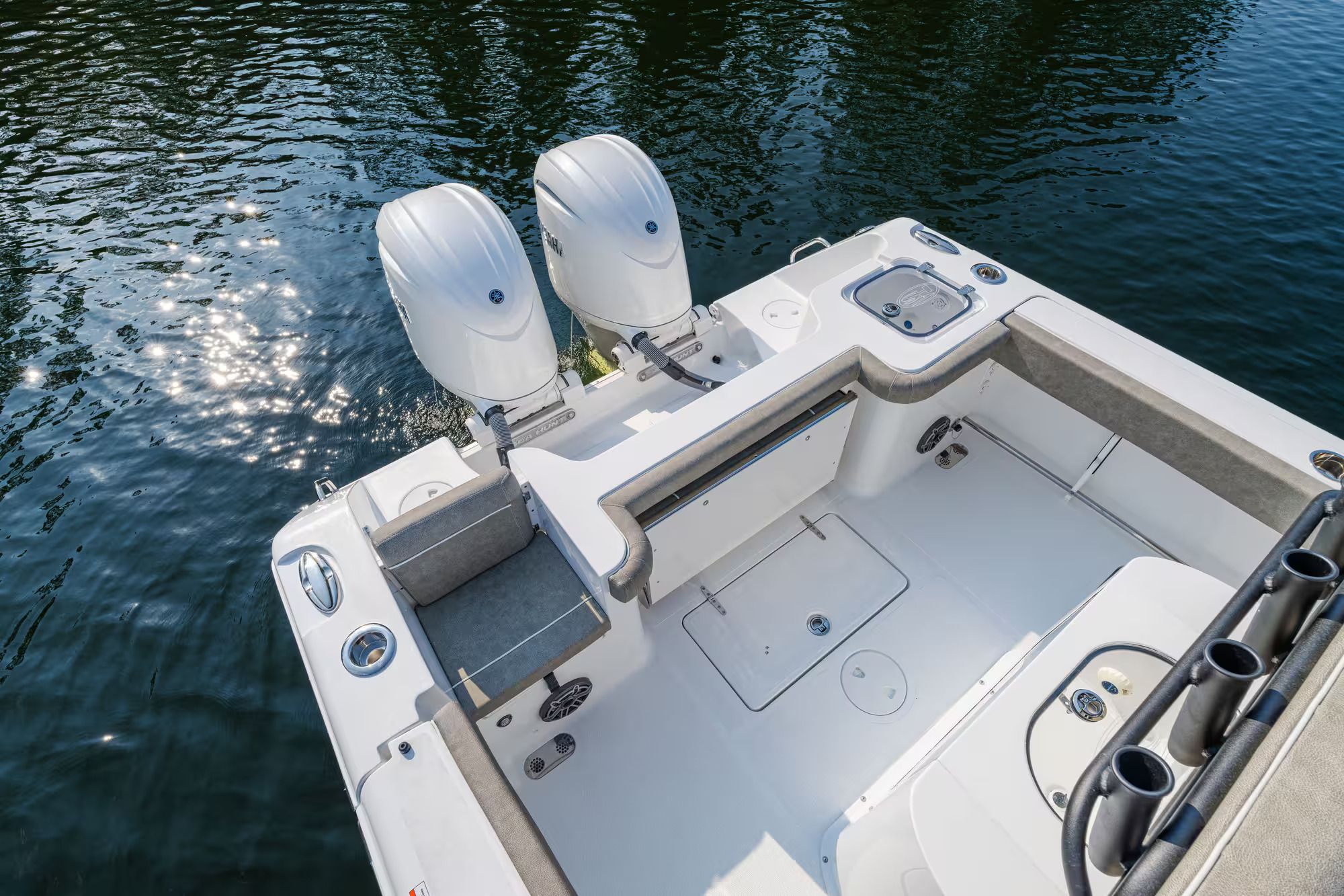 2027 Sea Hunt Gamefish 25 - 17