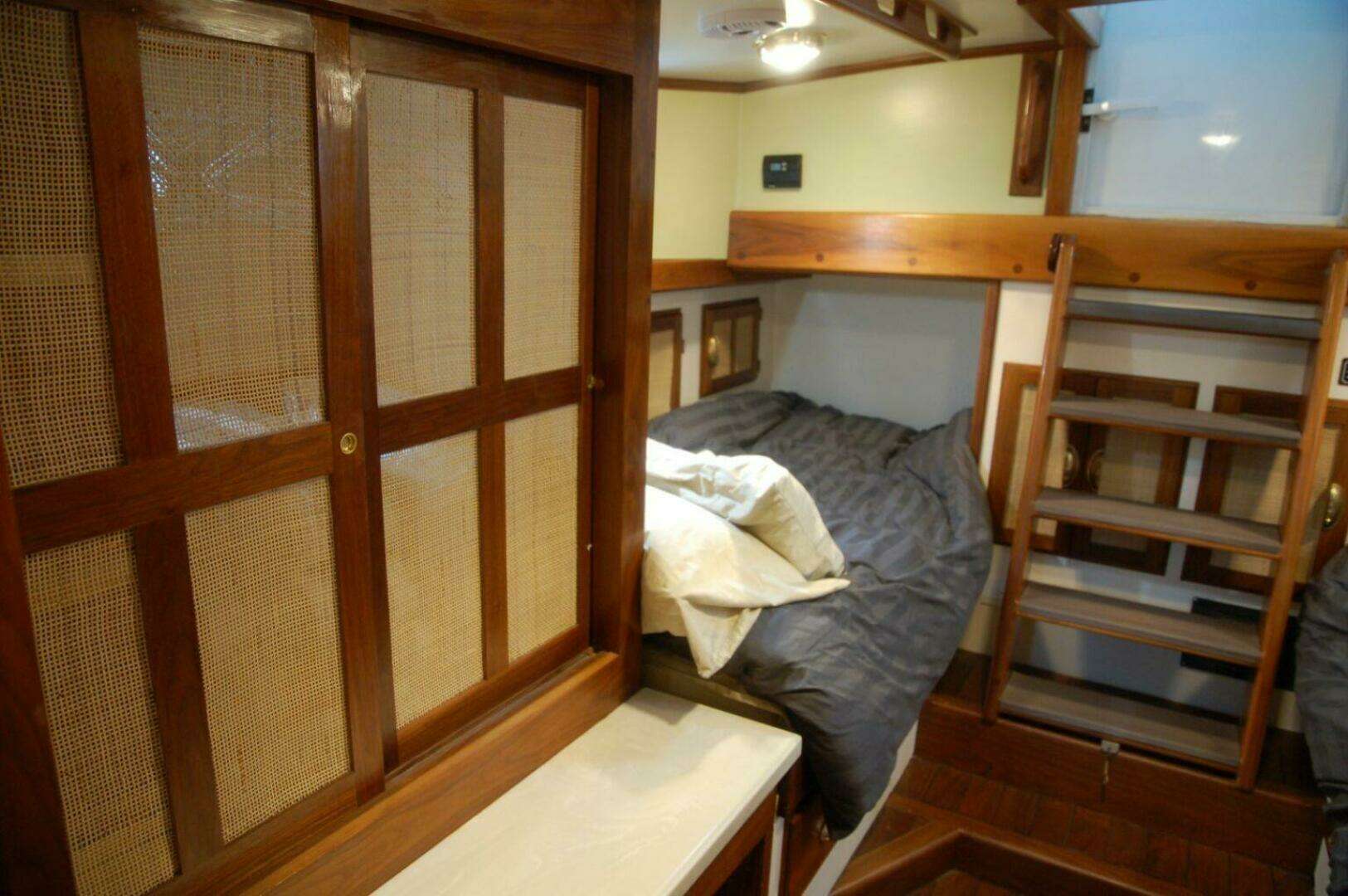 2006 Custom Sprague - Image 52