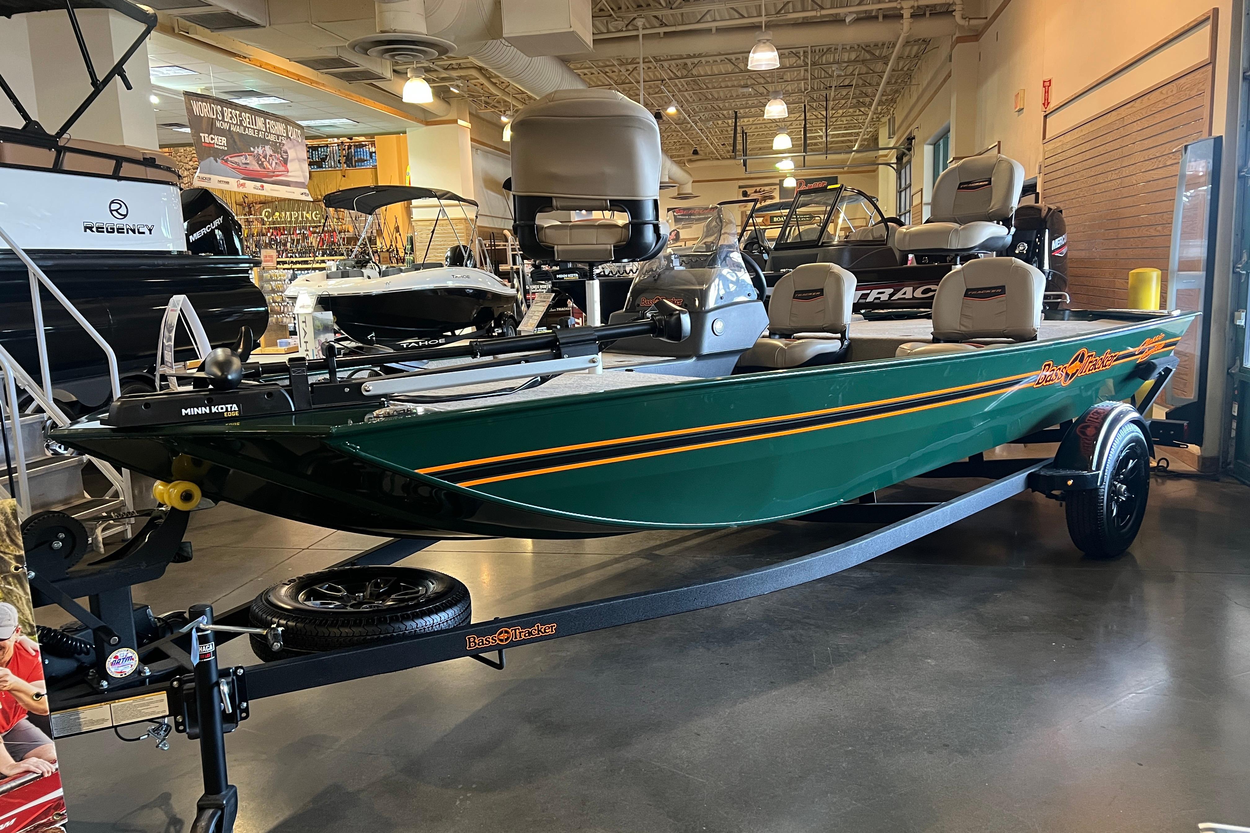 2026 Tracker Bass Tracker Classic Limited