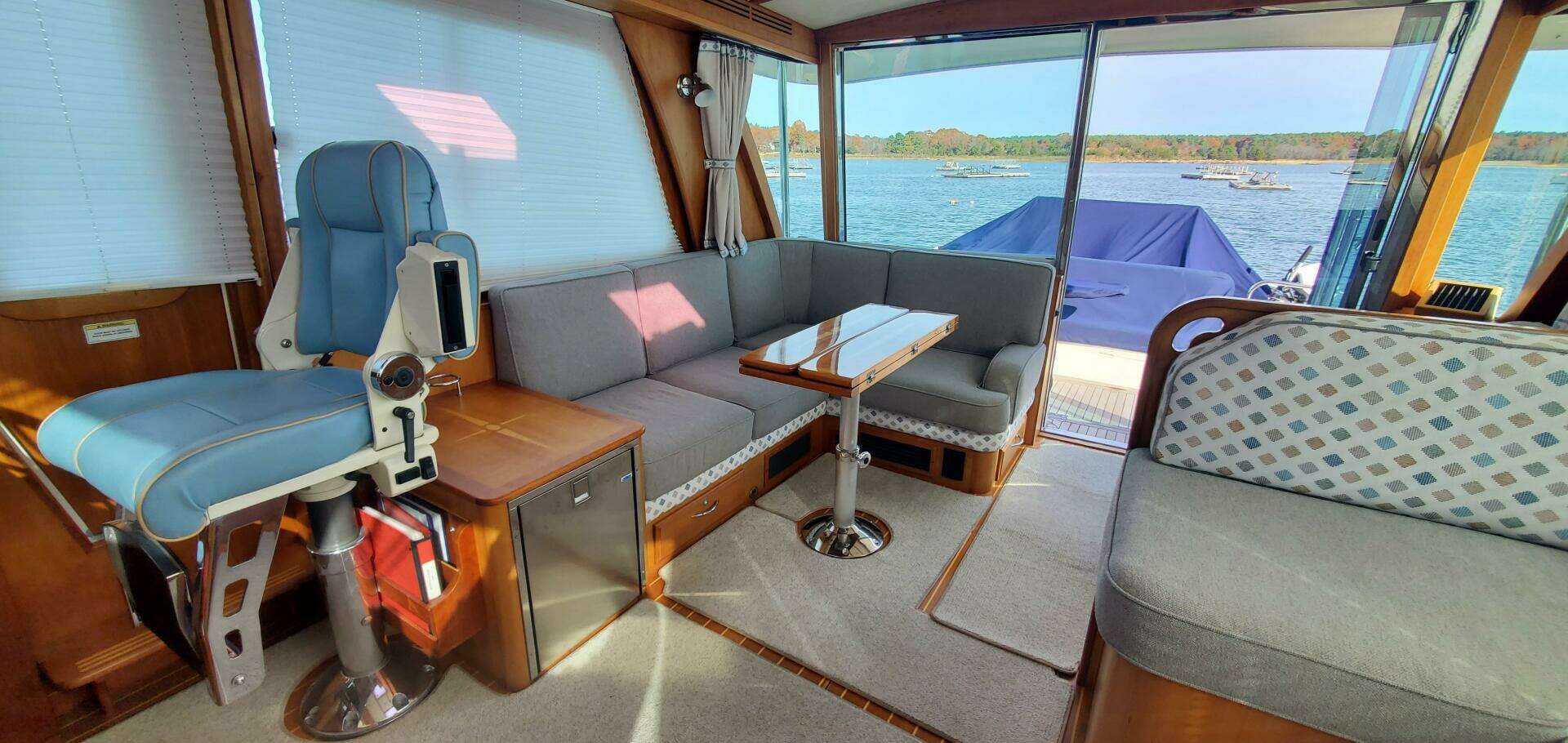 2012 Sabre 48 Salon Express - Image 27