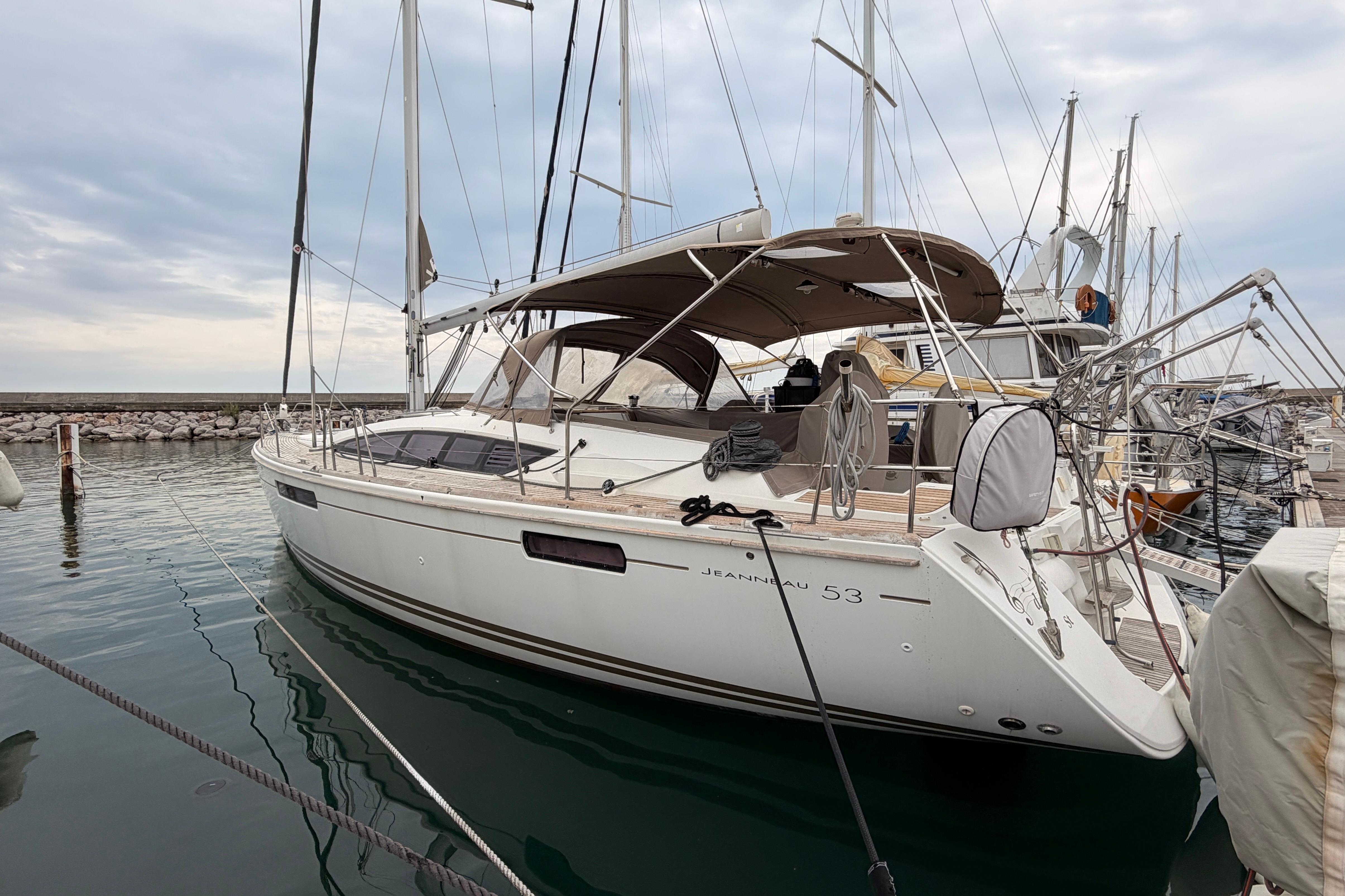 2012 Jeanneau 53