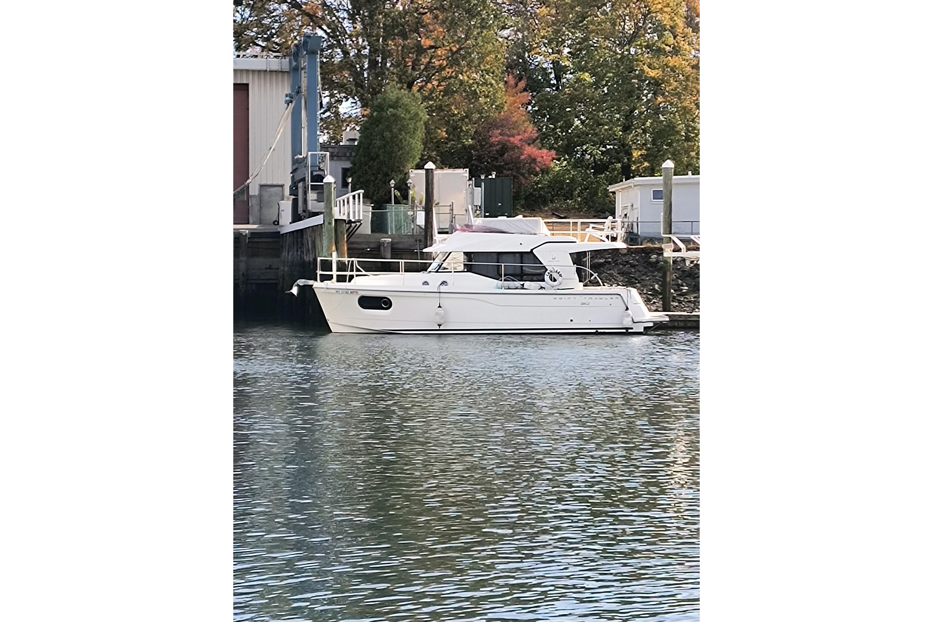 2020 Beneteau Swift Trawler 30