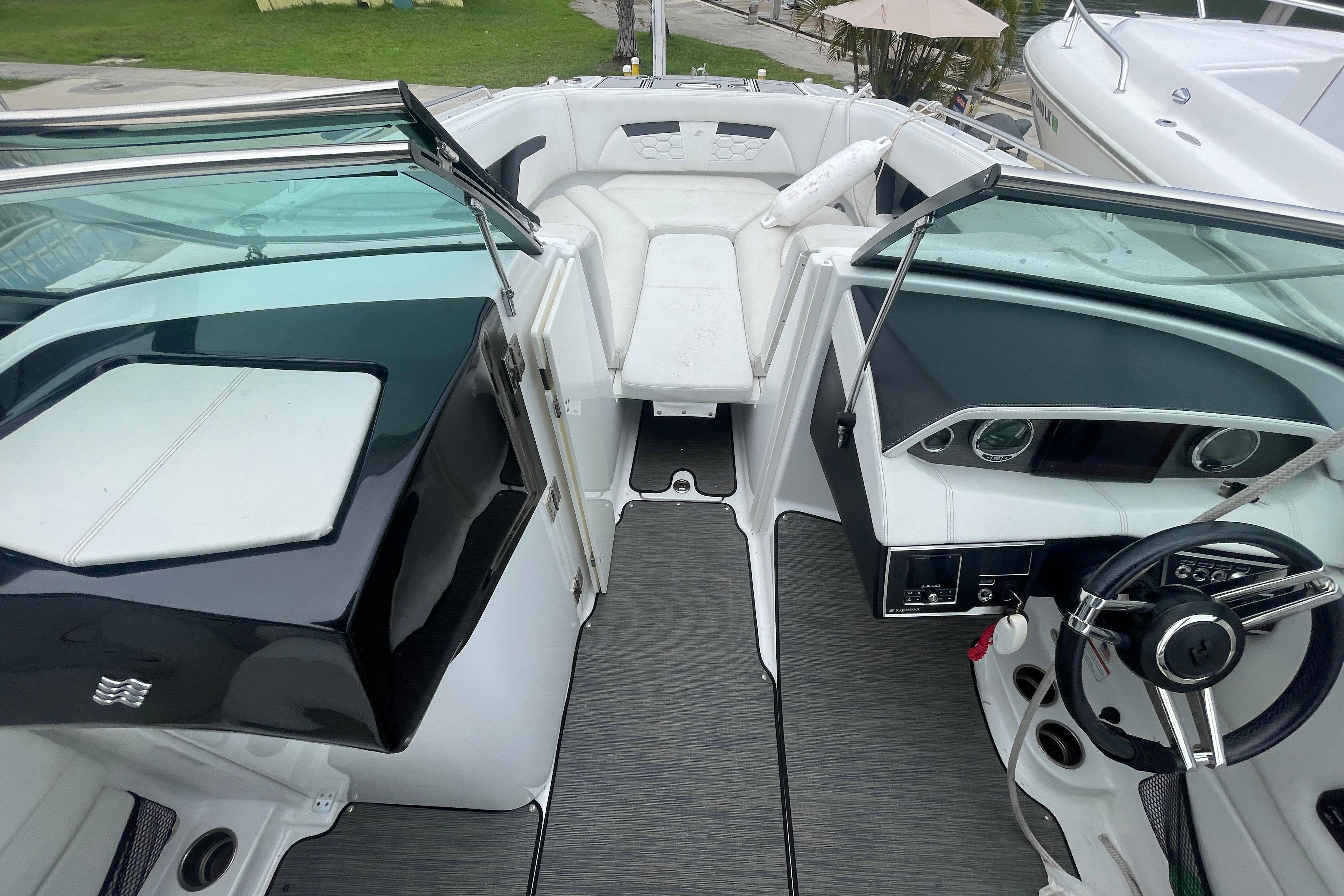 2022 Four Winns HD8 OB boat interior with sleek design and modern dashboard.