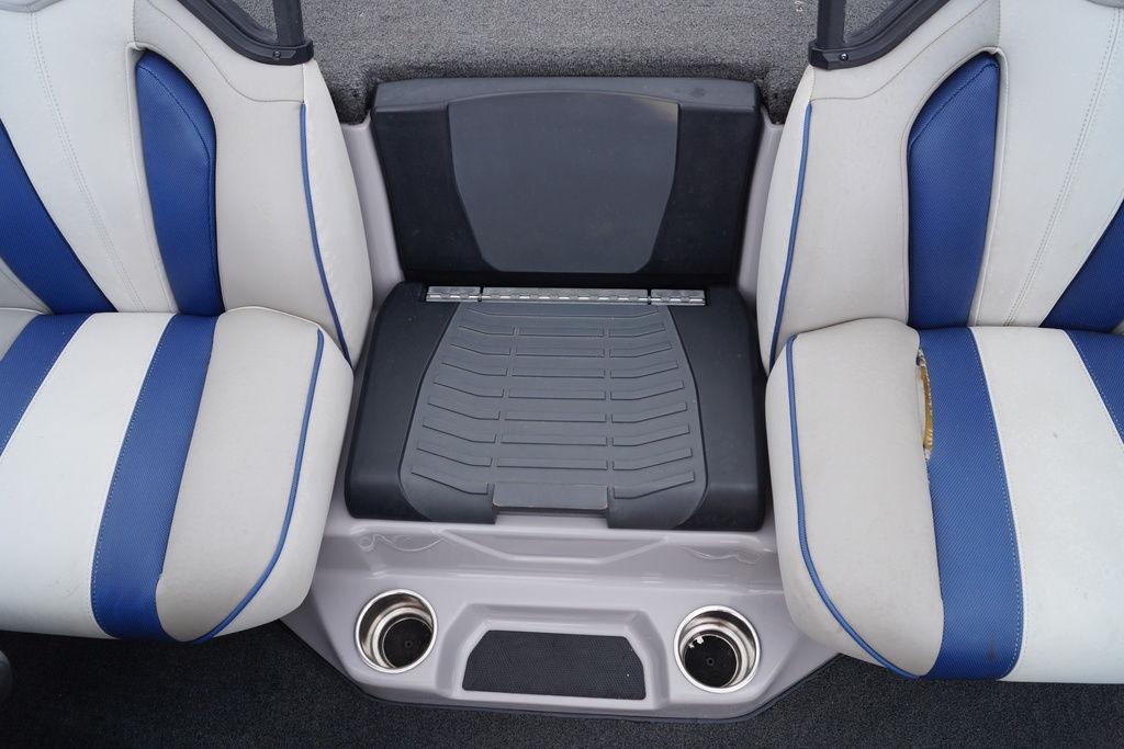 2020 Skeeter FXR21 Limited boat interior with blue and white seating.