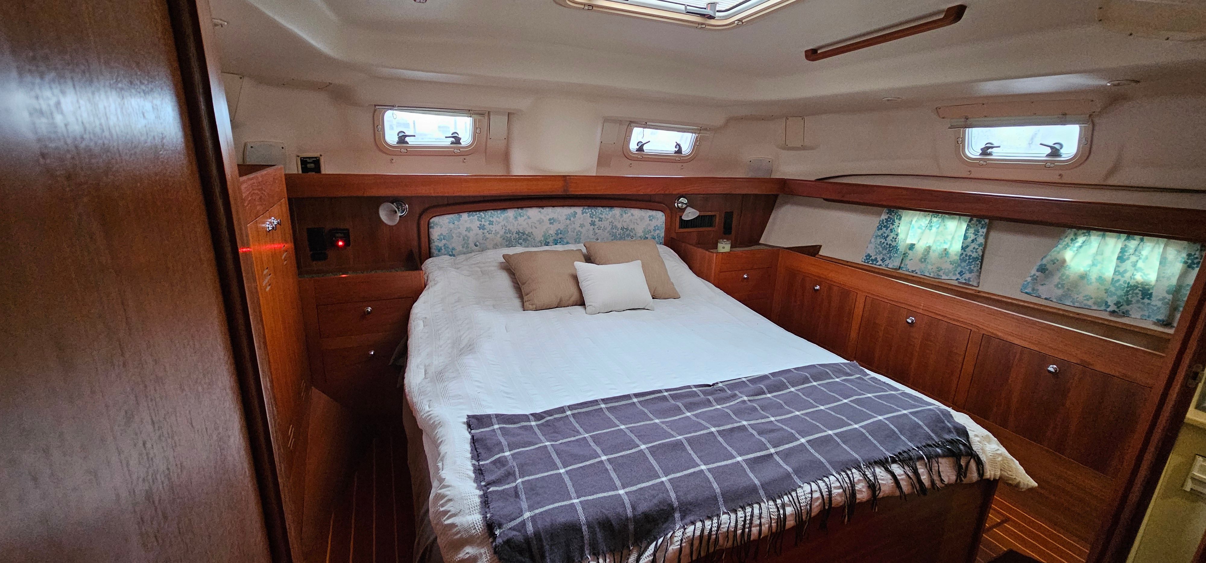 2002 Hunter Passage 420 - 22