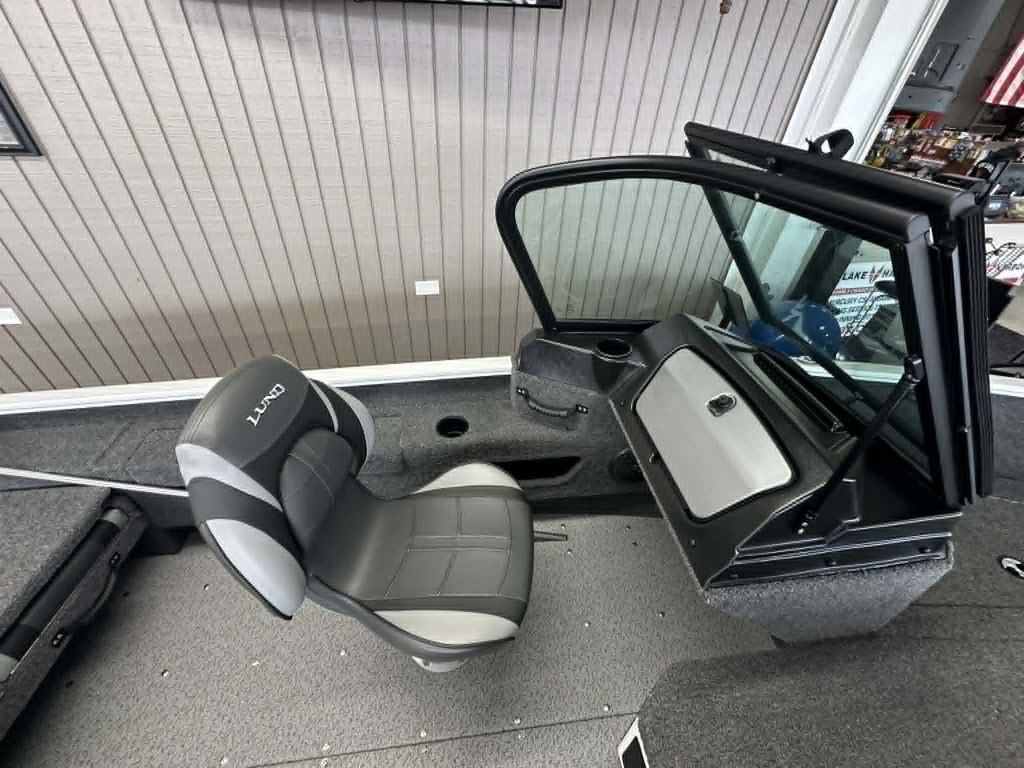 2026 Lund 1675 Adventure Sport - 9