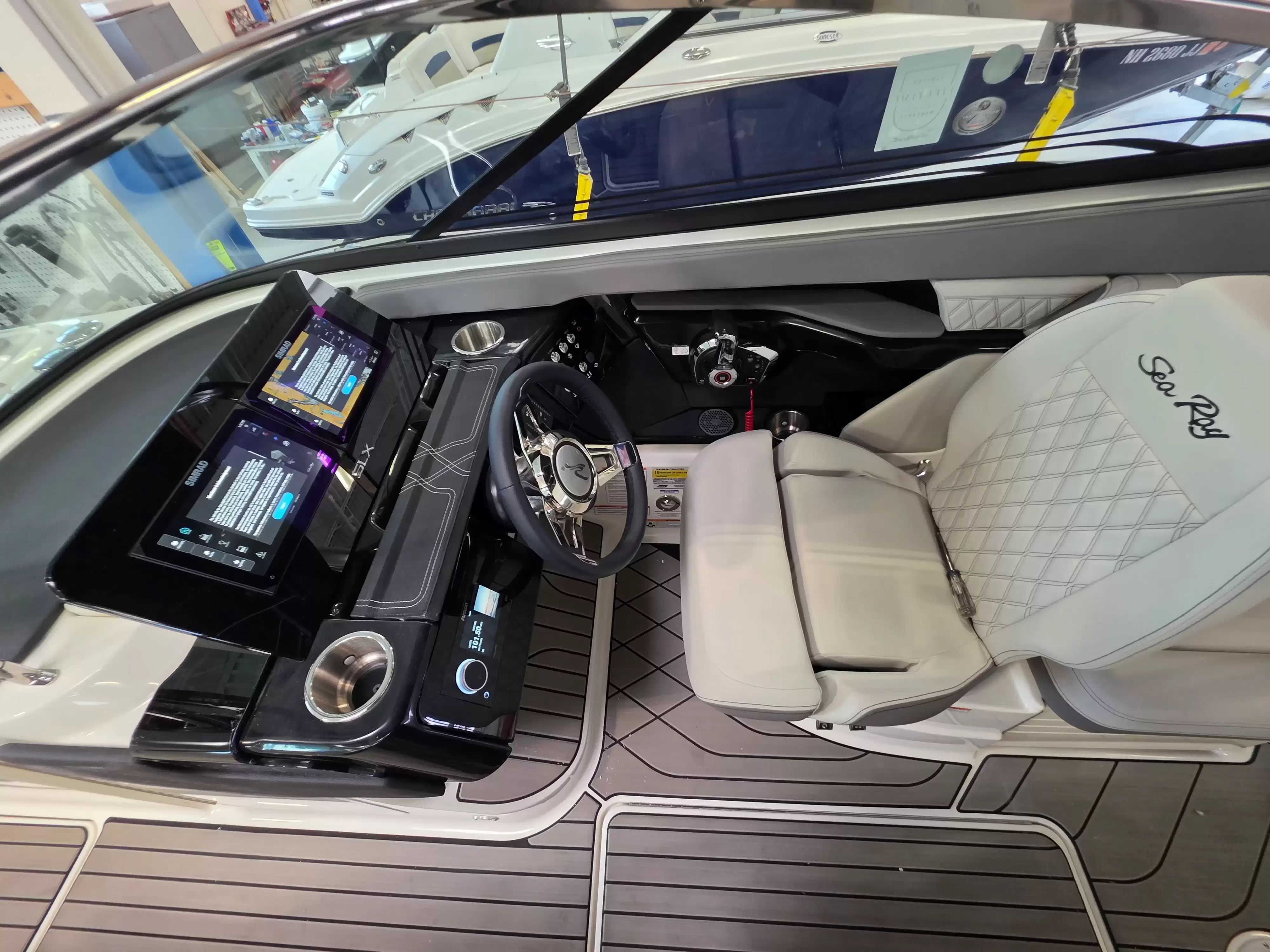 2026 Sea Ray 260SXO - 20