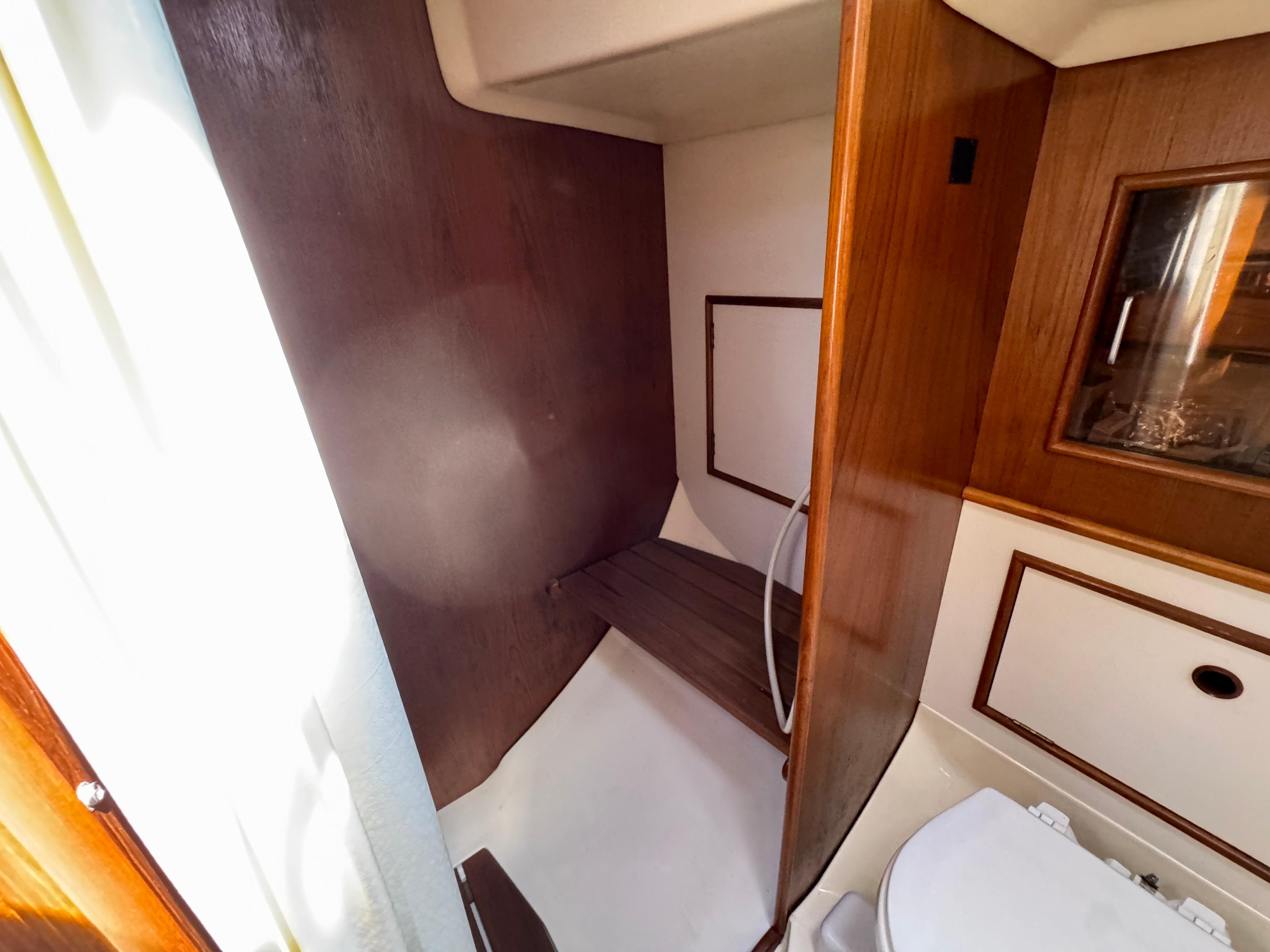 1989 Nonsuch 30 Ultra - 84