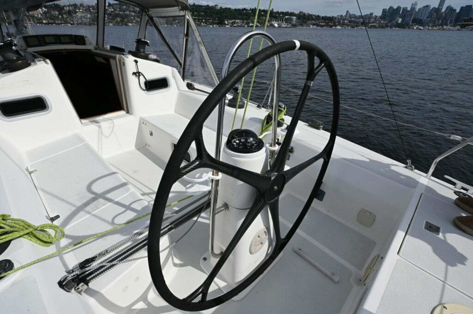 1998 J Boats J/120 - Image 22