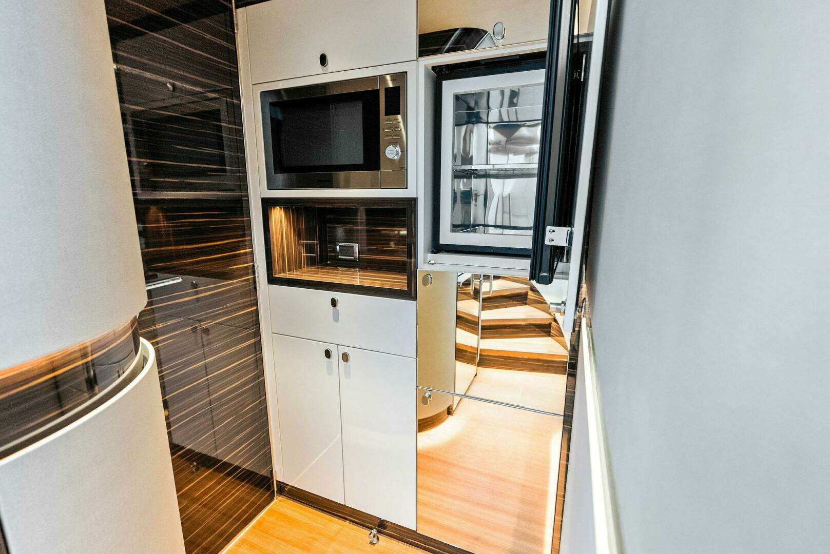 2024 Zeelander Z5 - Image 56