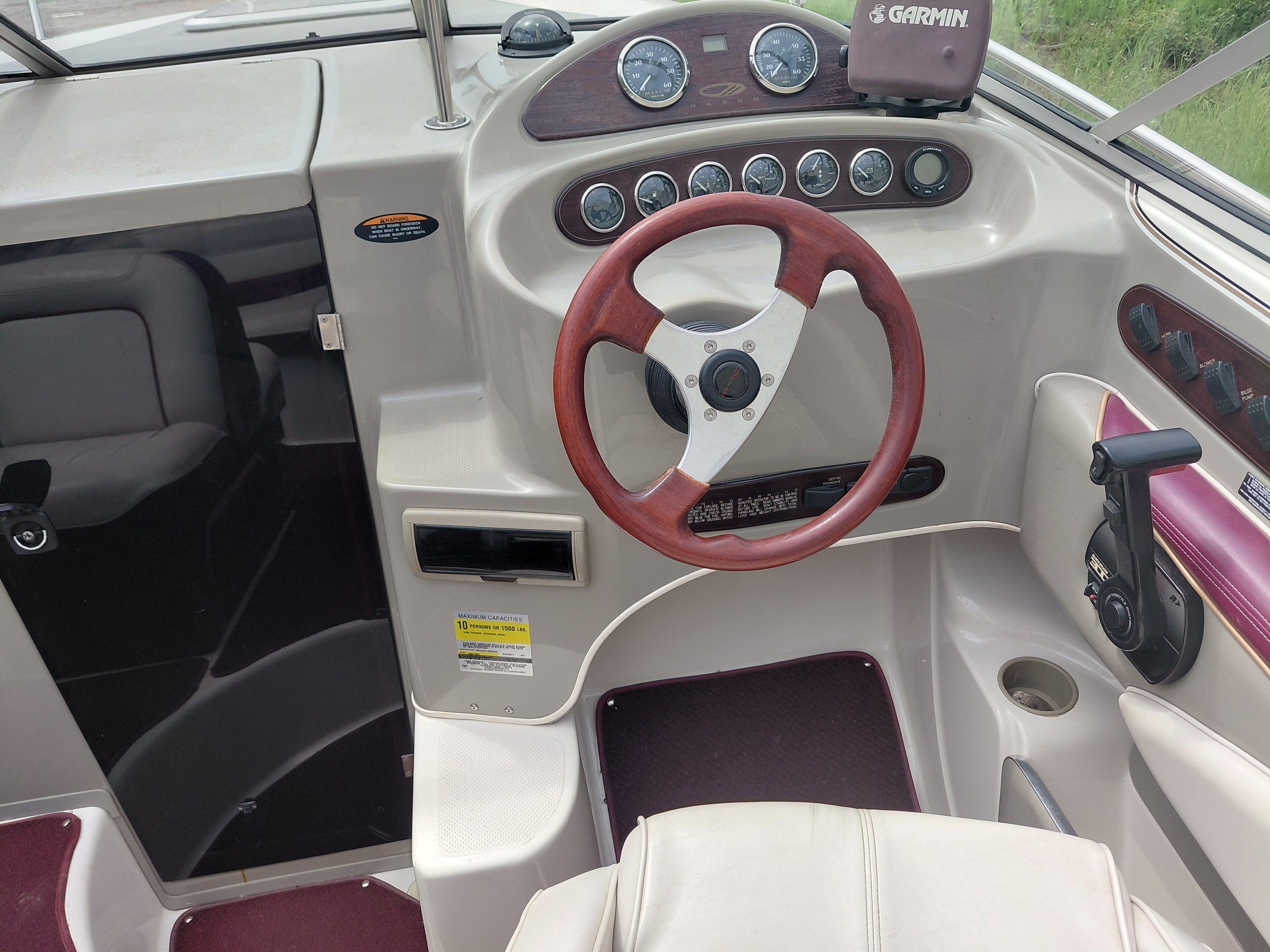 1997 Maxum 2300 SC