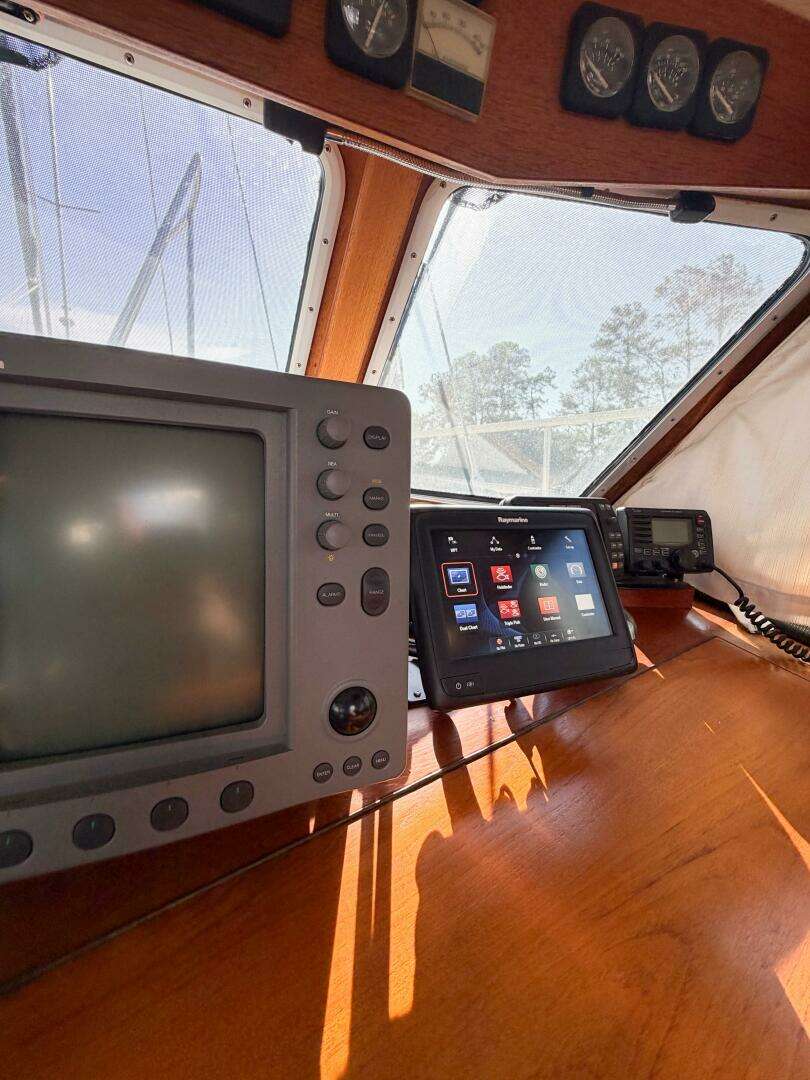 1986 Nauticat 40 Cutter Ketch Pilothouse - Image 65