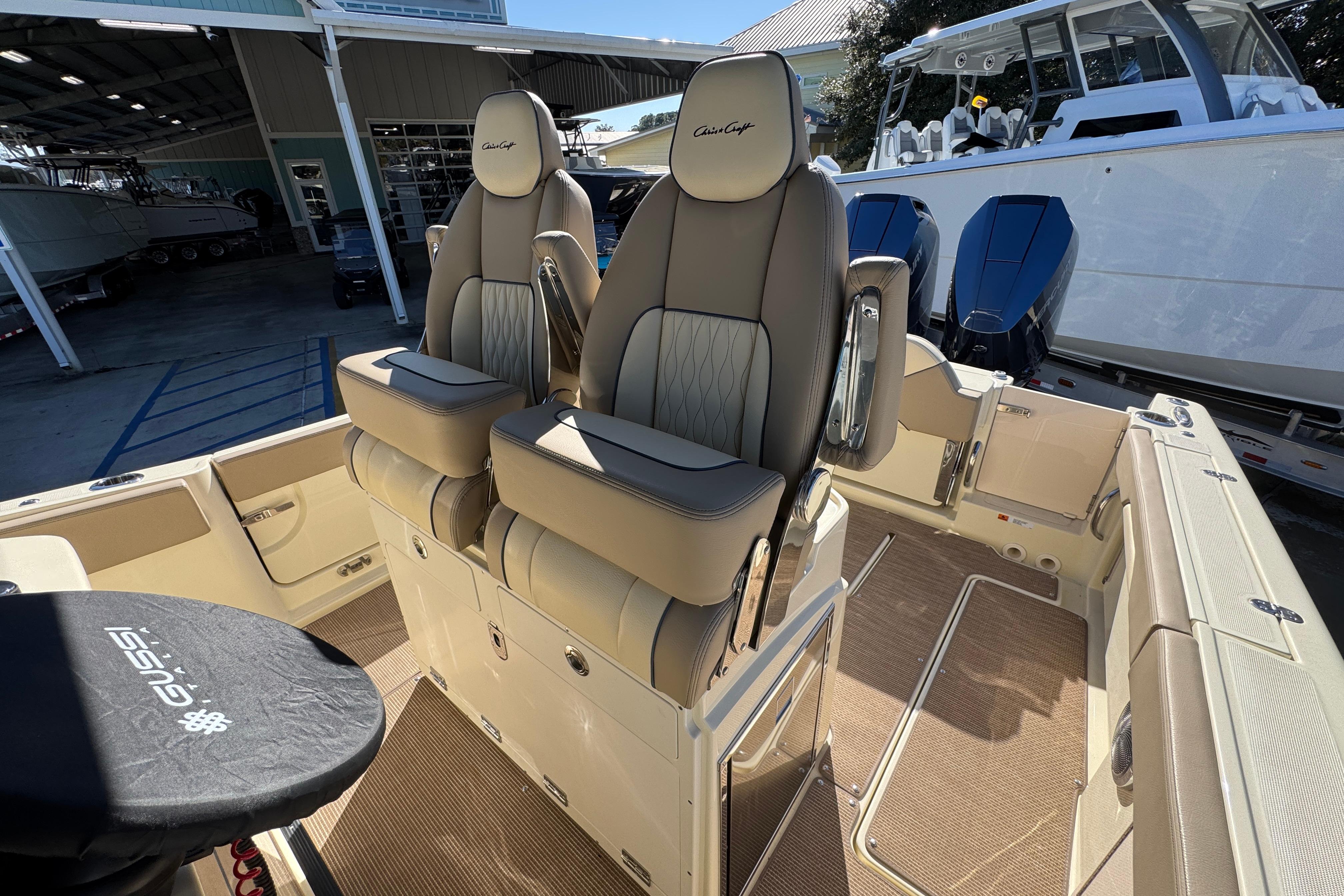 2026 Chris-Craft Catalina 31 boat interior with luxurious seating and modern design.