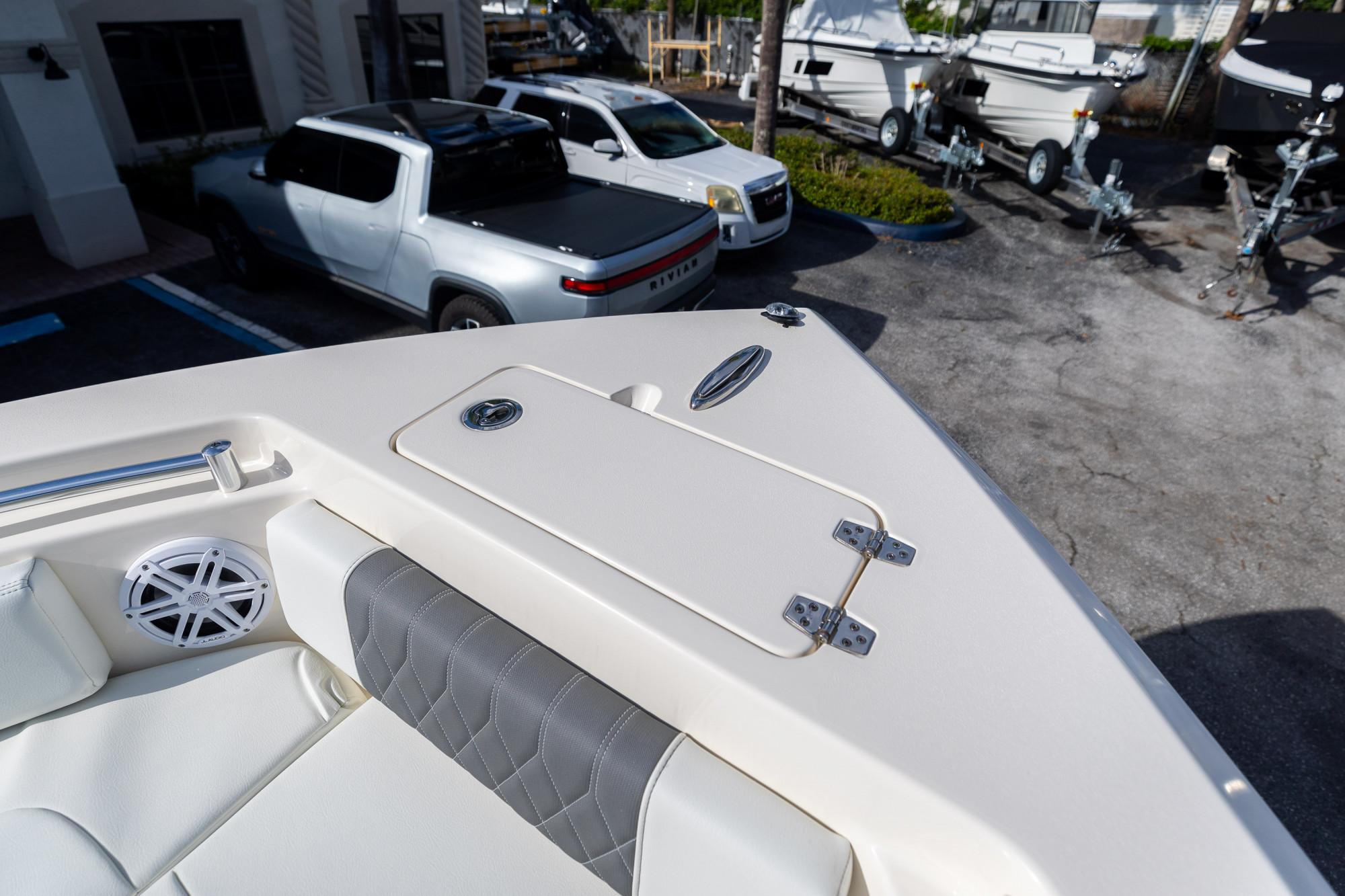 2024 Cobia 220 Dual Console - 44
