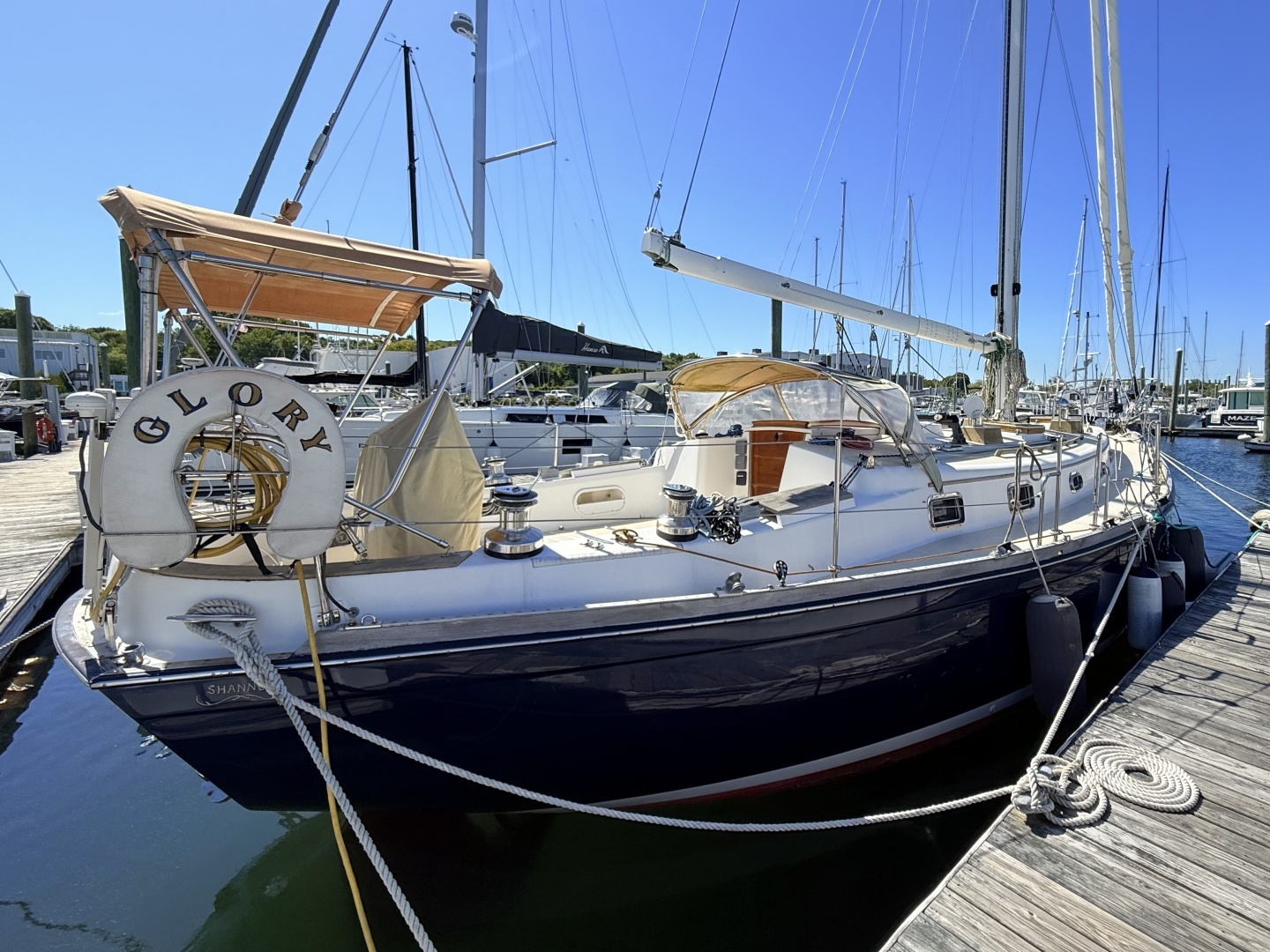 2001 Shannon 43 Cutter - Image 8