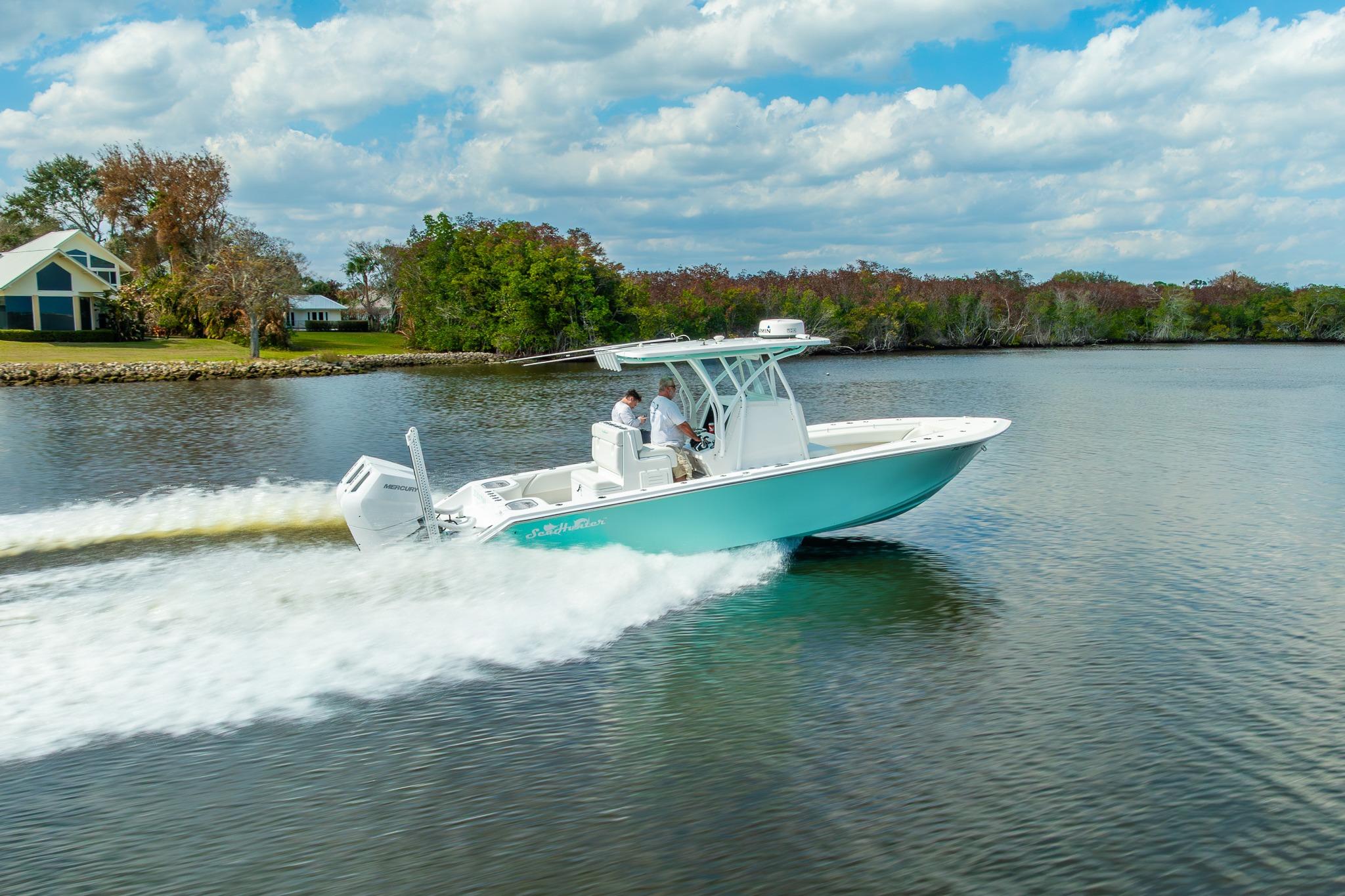 2024 SeaHunter 28 Floridian