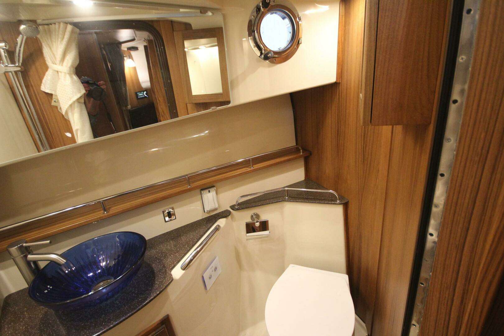 2026 Ranger Tugs R-31 Command Bridge Luxury Edition - Image 130