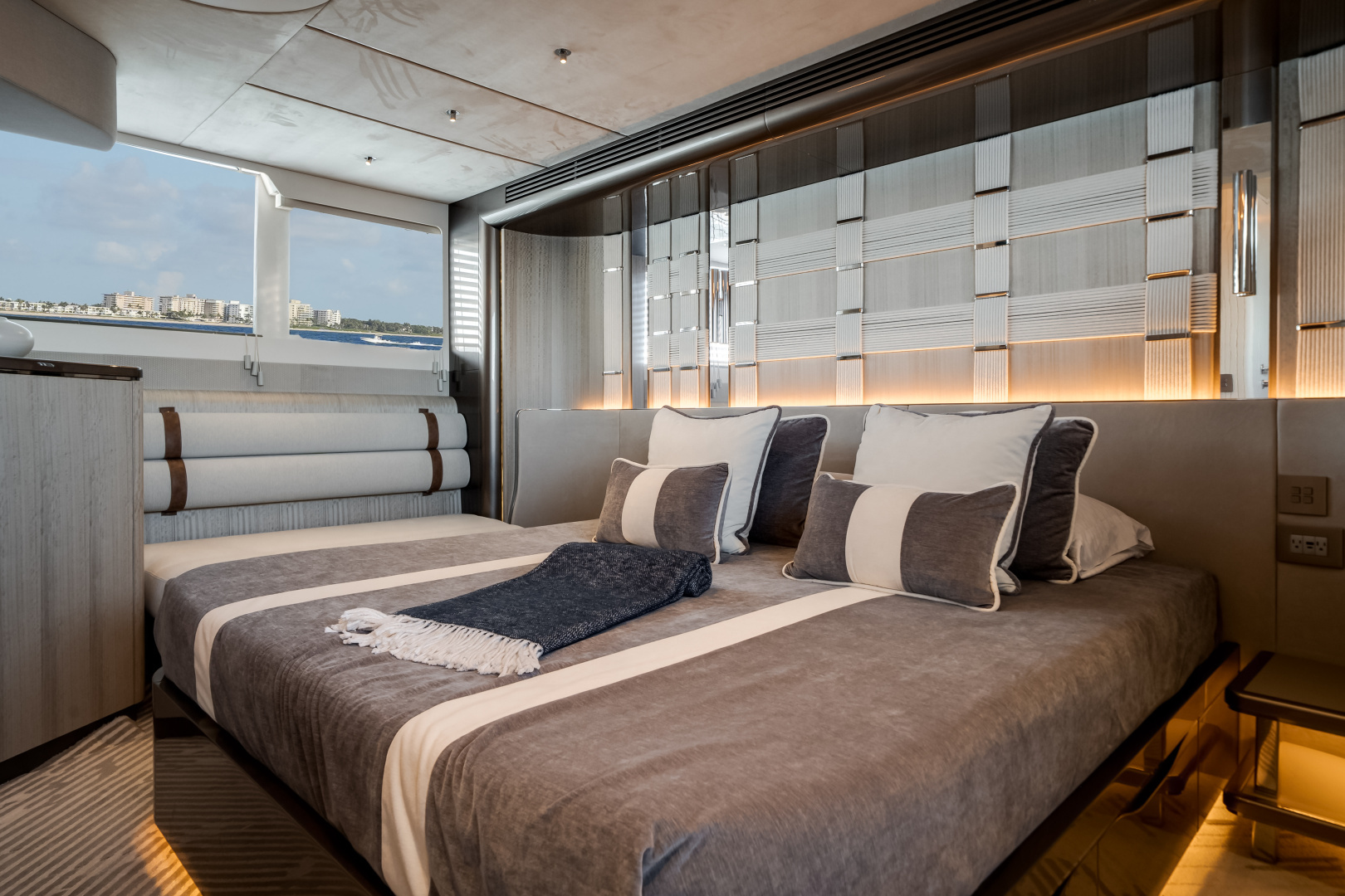2026 Galeon 620 FLY - Image 40