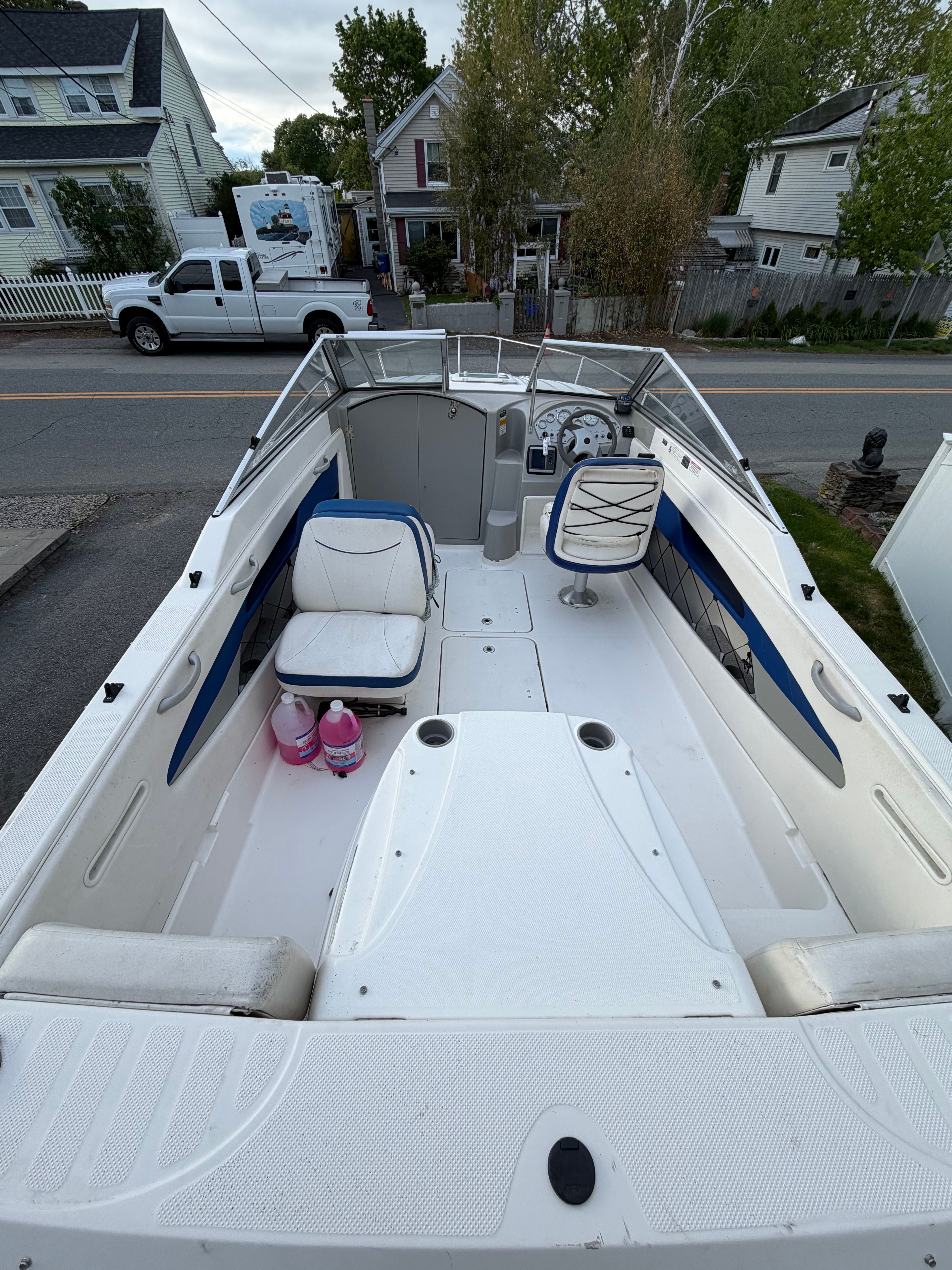 2012 Bayliner 192 Discovery Cuddy - 5