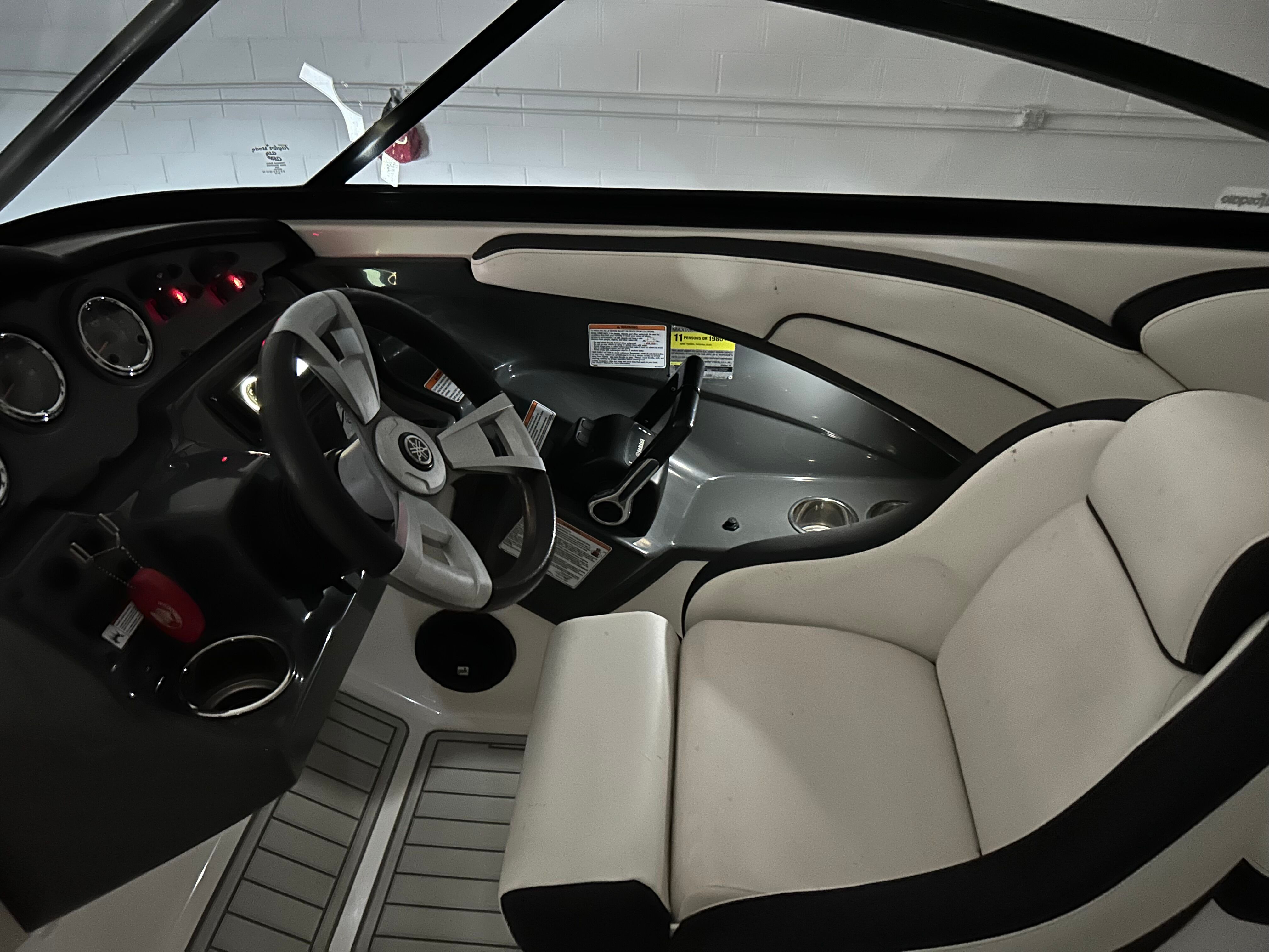 2014 YAMAHA AR240 - Image 24