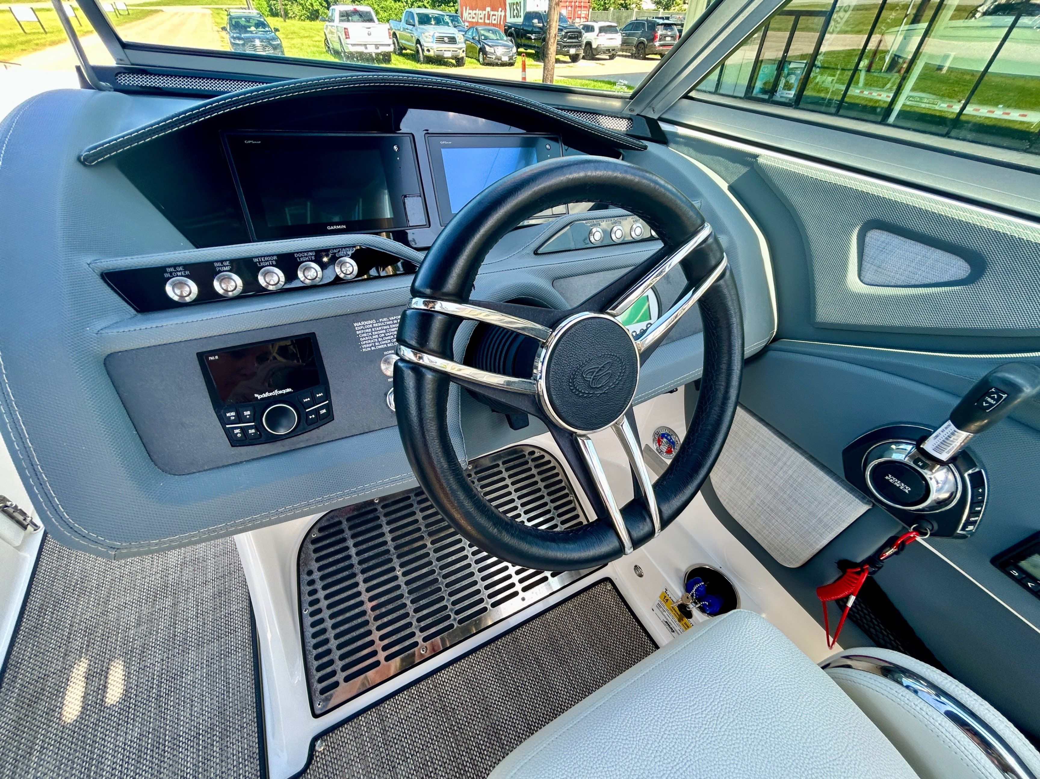2020 Cobalt R5 Surf - 29