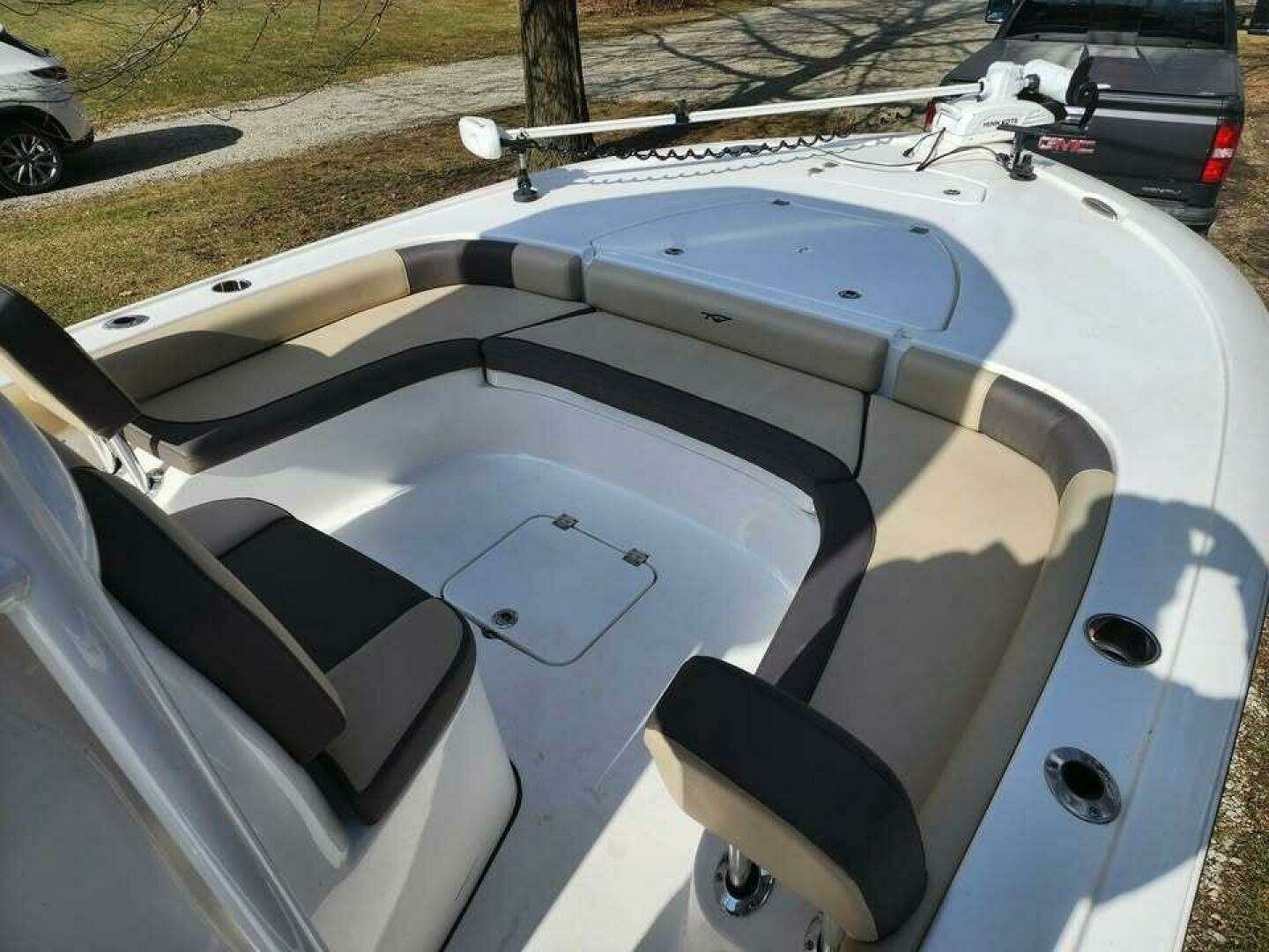 2021 Tidewater 2500 Carolina Bay - Image 18