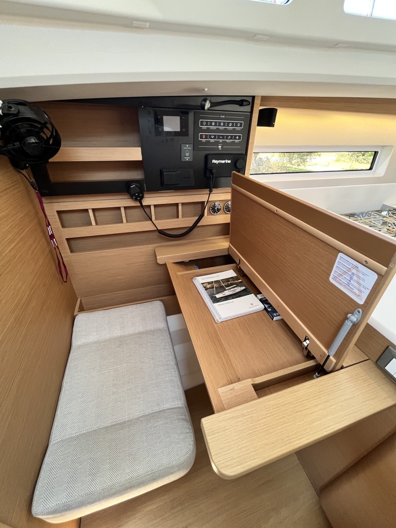 2025 Jeanneau Sun Odyssey 440 - Image 10