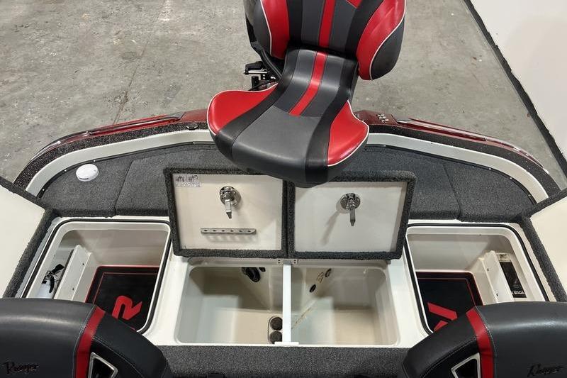 2022 Ranger Z520R boat interior with red and black seating and storage compartments.