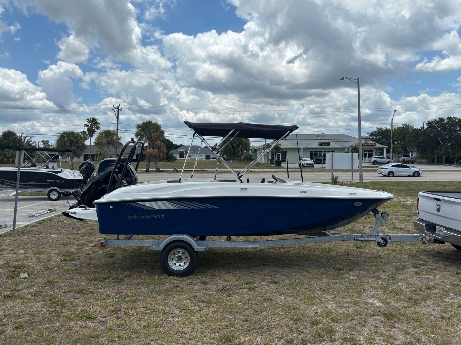 2026 Bayliner E18LE - 12