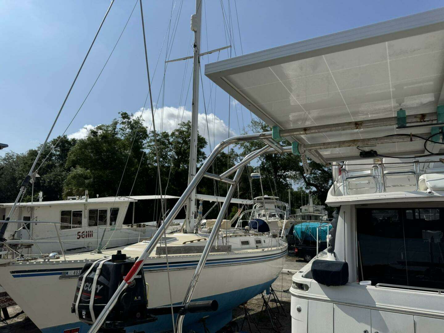 2009 RM Yachts RM1050 - Image 27