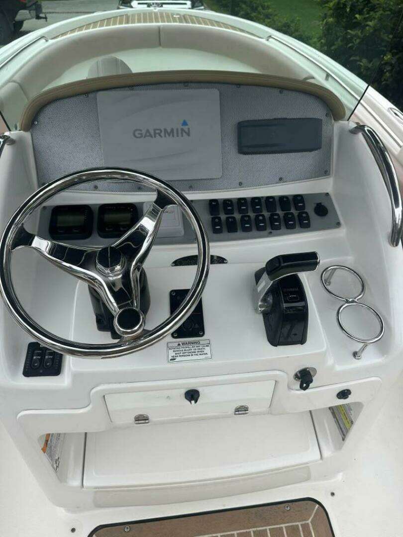 2016 Chris-Craft — - Image 8