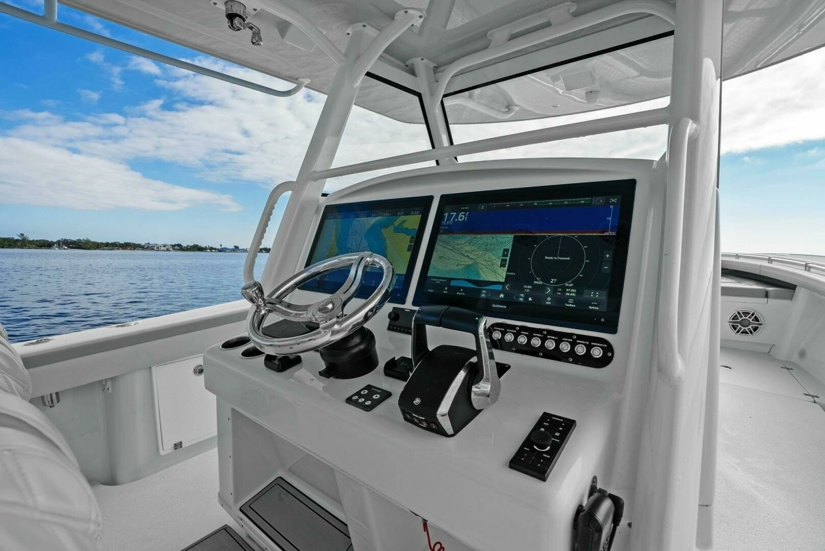 2023 Yellowfin 39 Offshore - Image 14
