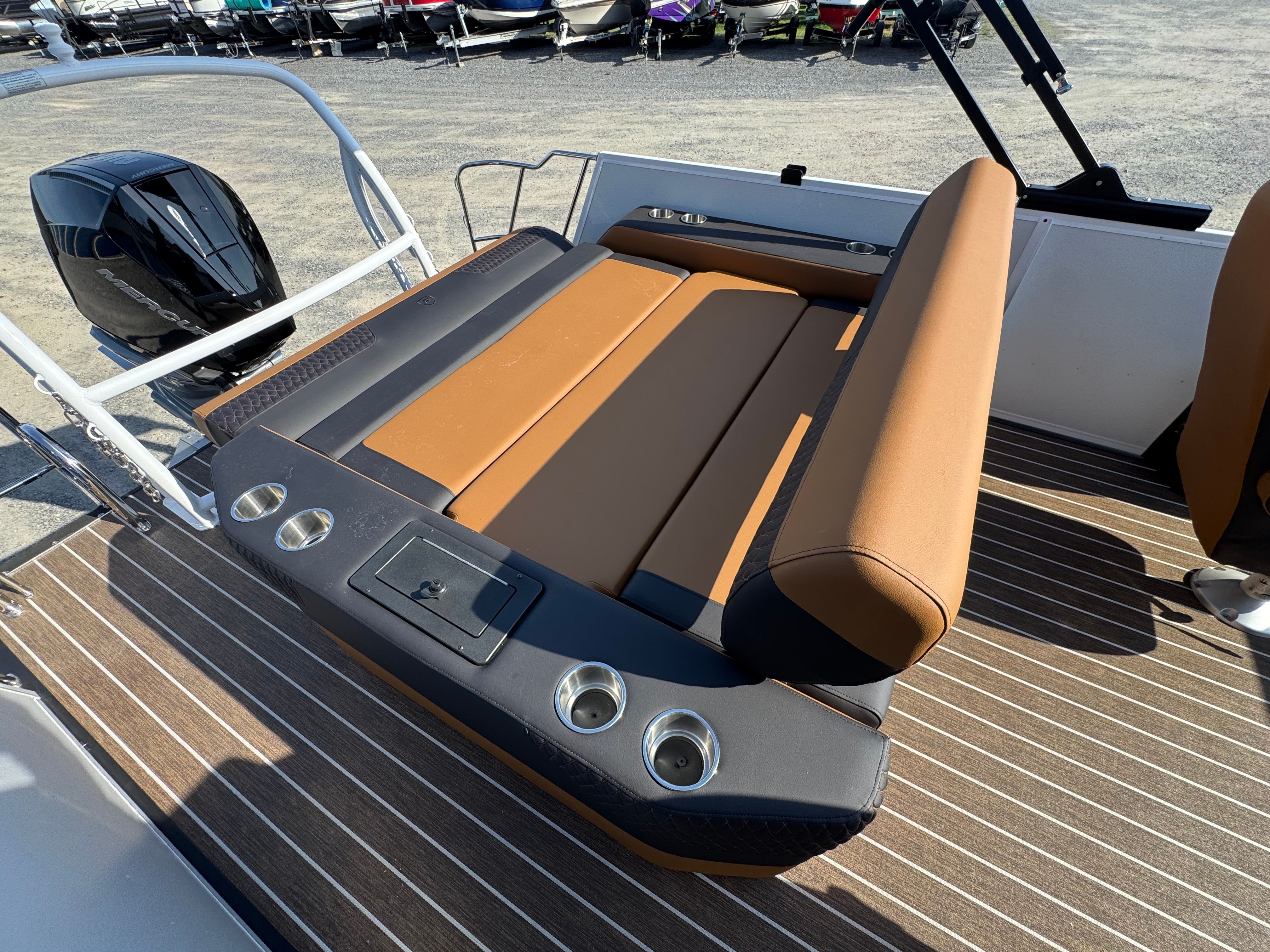 2026 Premier 230 Solaris RL - 44