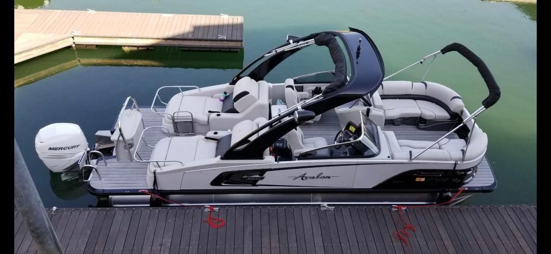 2021 Avalon Excalibur Elite Windshield - 25' - 2