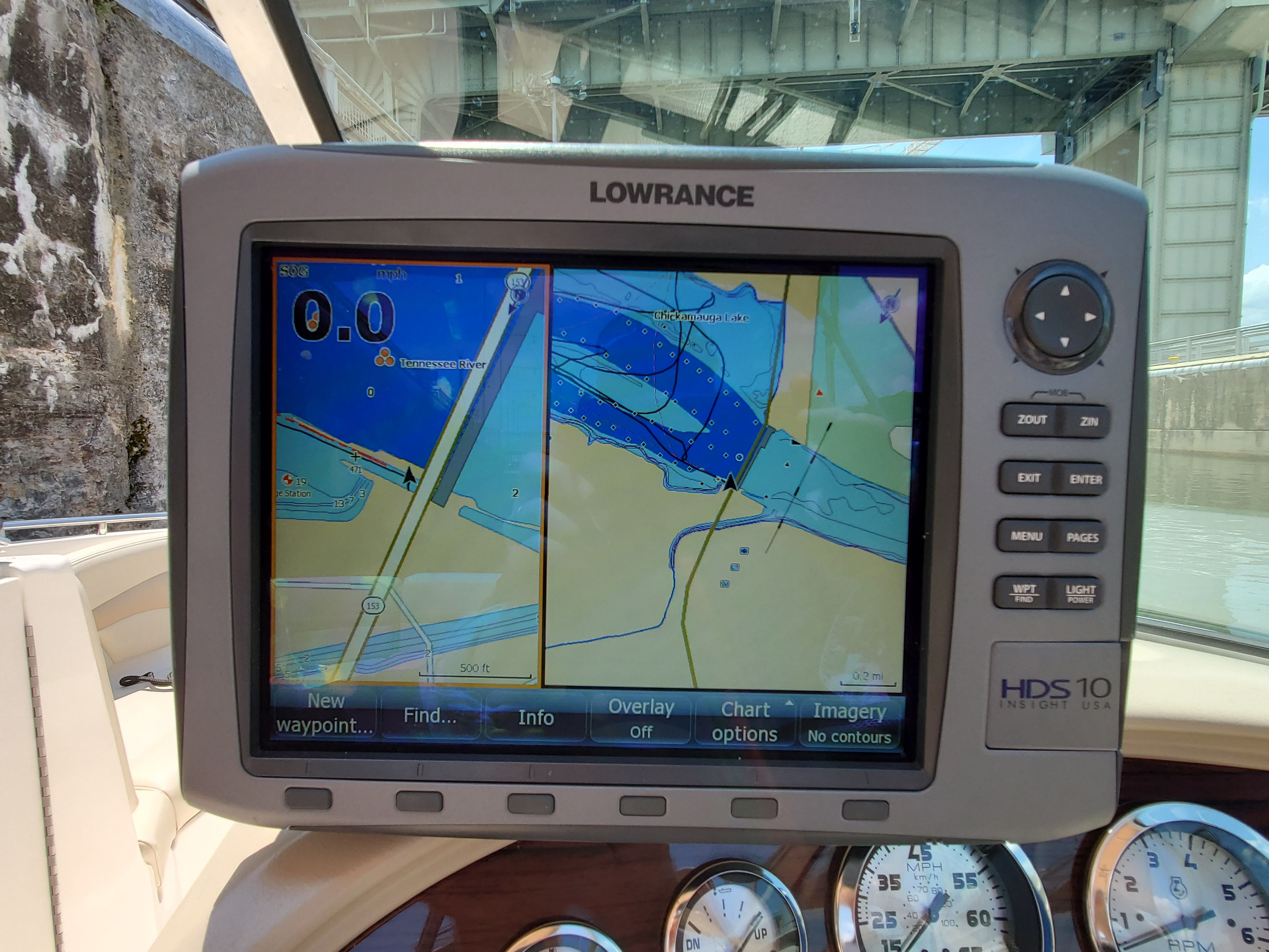 Lowrance GPS on Chaparral 230 SSi boat, displaying Tennessee River map.