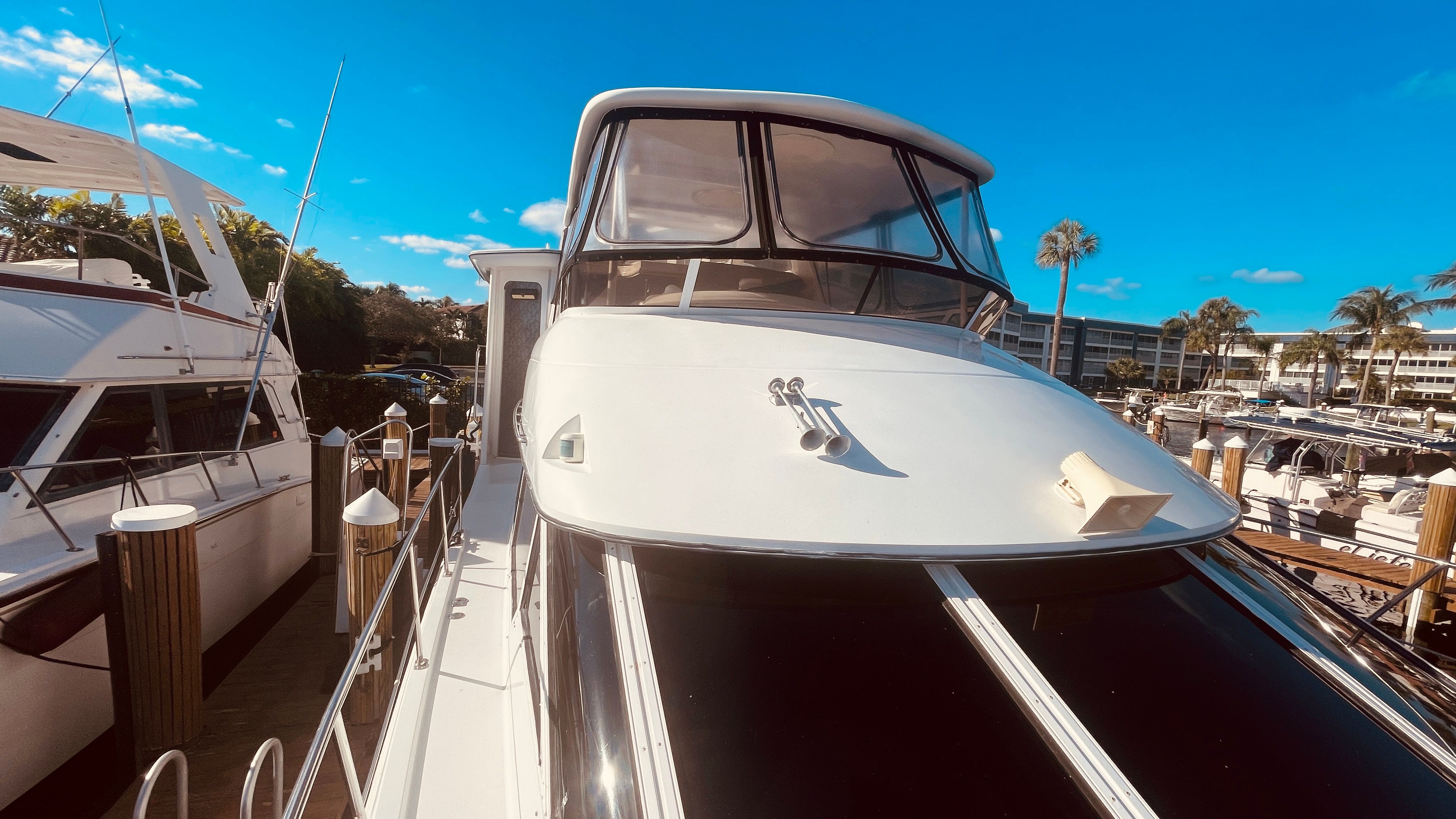 1997 Carver 500 Cockpit Motor Yacht - 65