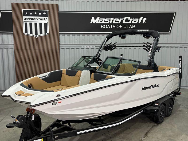 2025 MasterCraft NXT24