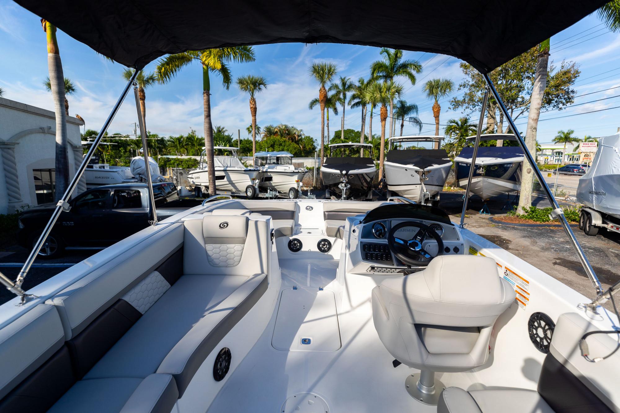 2024 Hurricane SunDeck Sport 192 RL OB - 9
