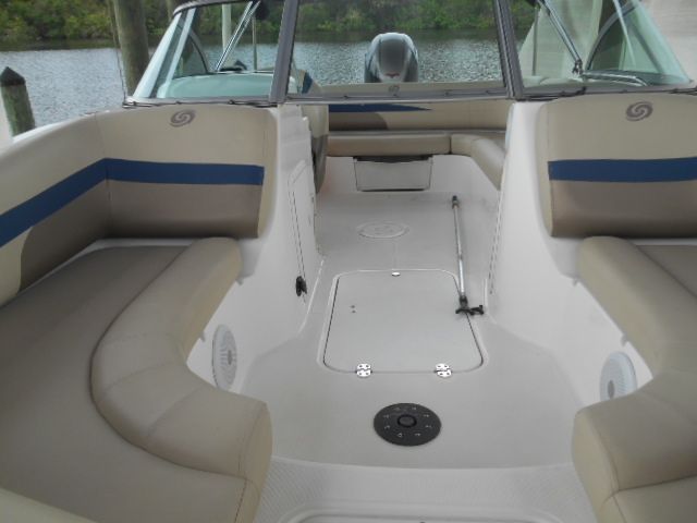 2018 Hurricane Sun Deck 187 - 9