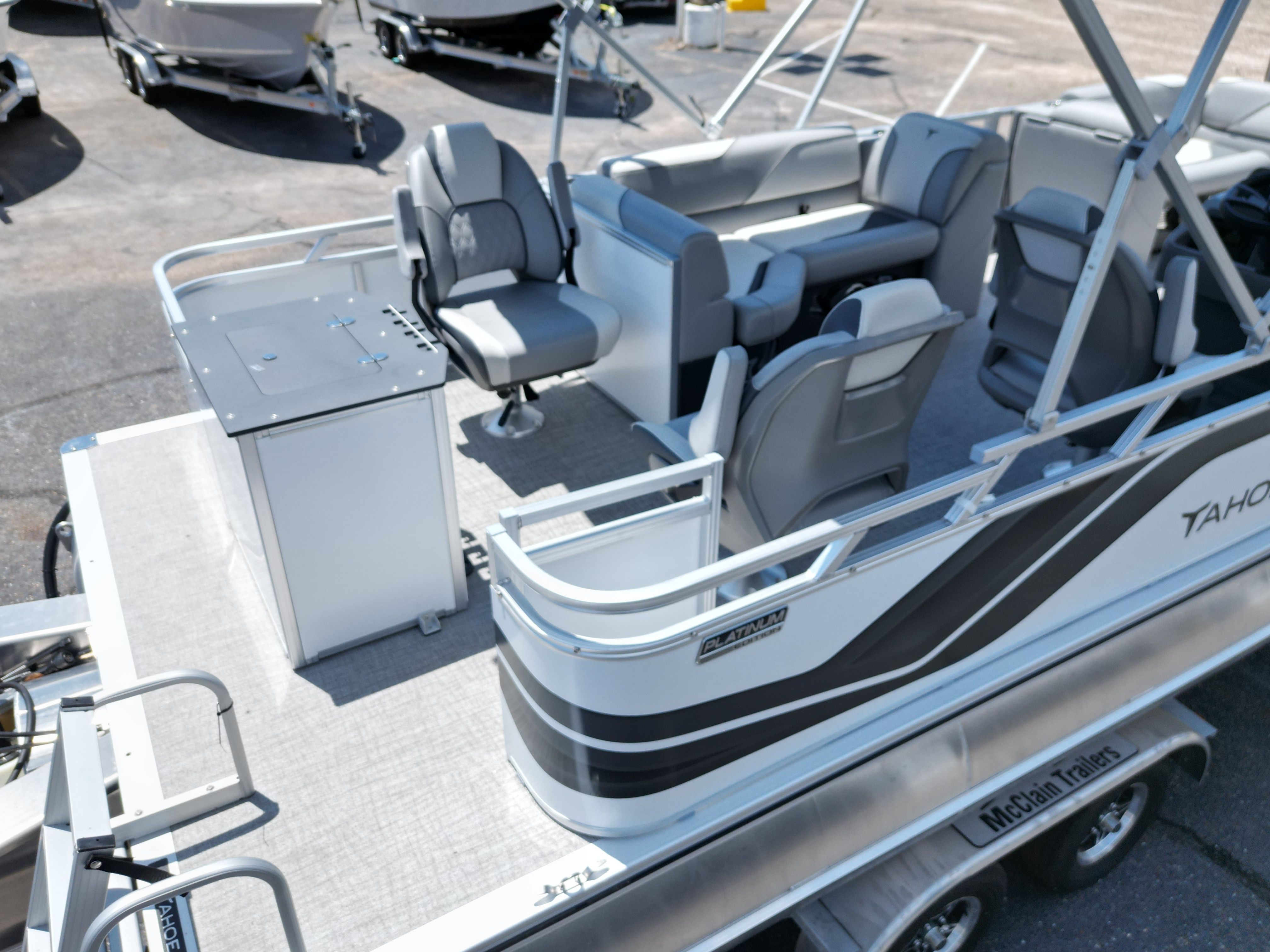 2025 Tahoe SPT FNC23T - 17