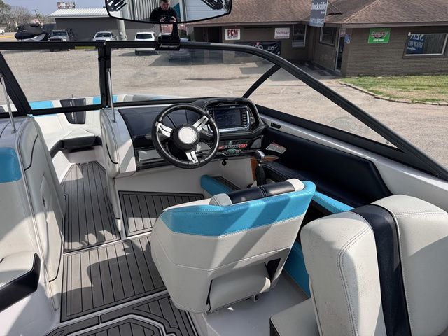 2015 Nautique G23 - 17