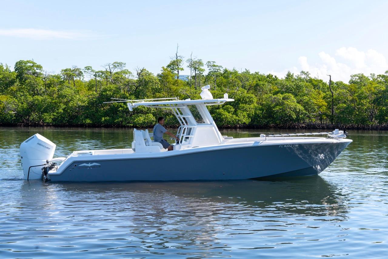 2025 Invincible 33 Open Fisherman