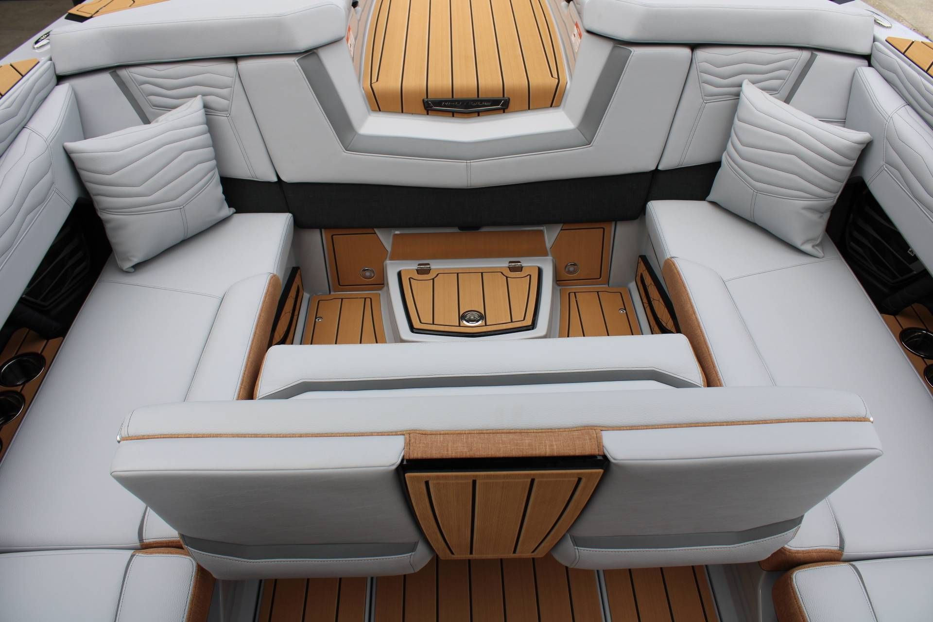 2026 Nautique G23 - 16