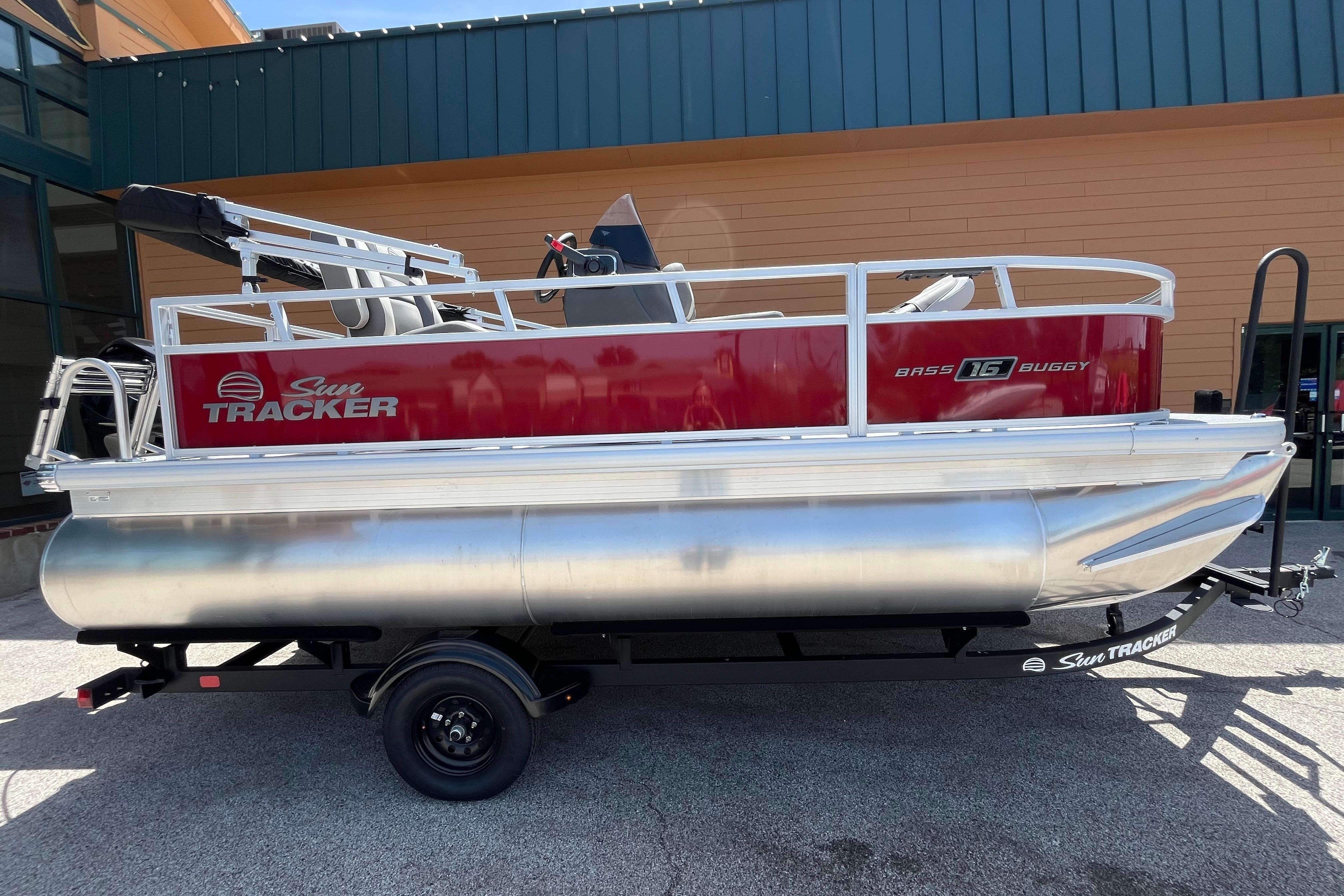 2026 Sun Tracker Bass Buggy 16 XL Select