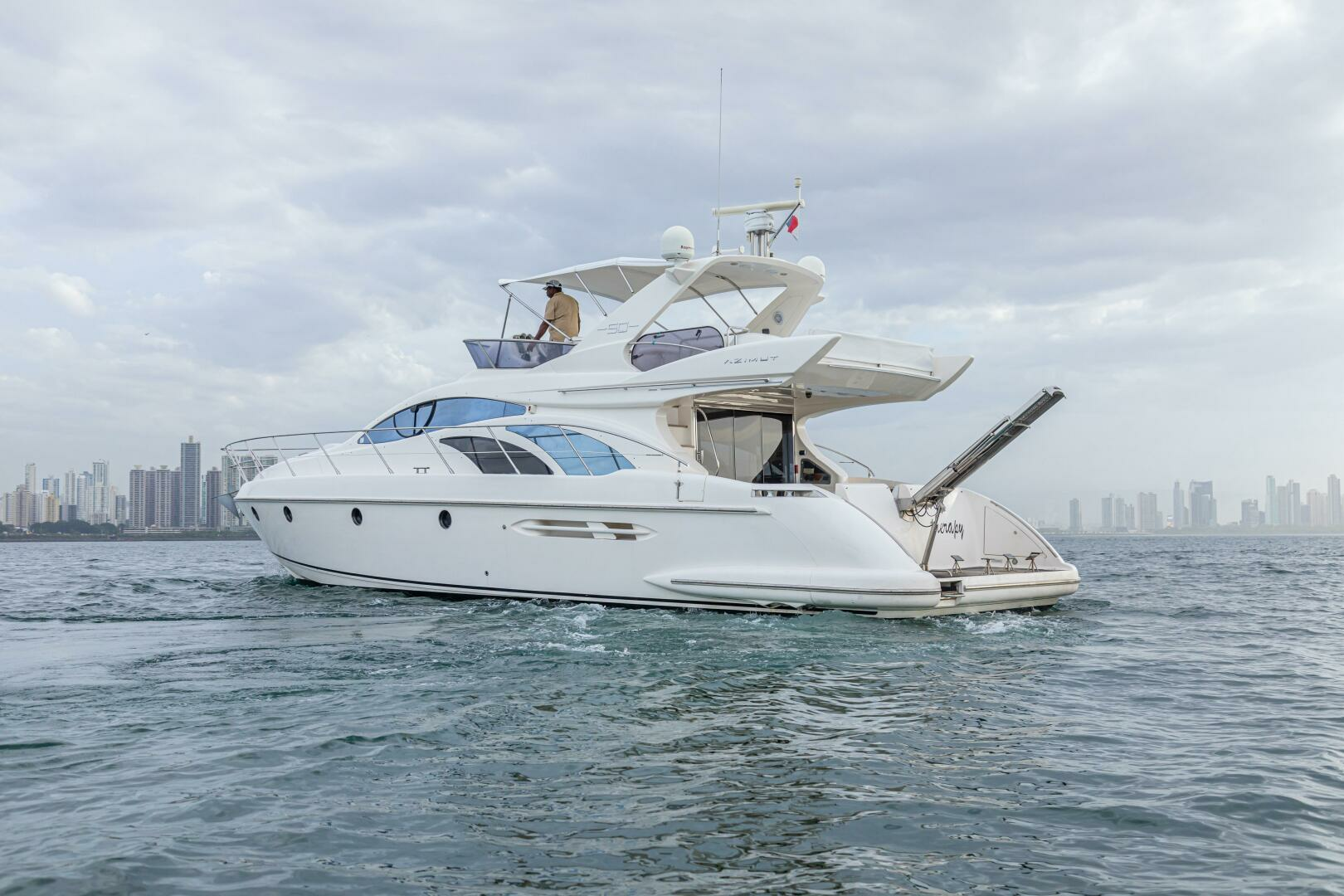 2009 Azimut Flybridge - Image 3
