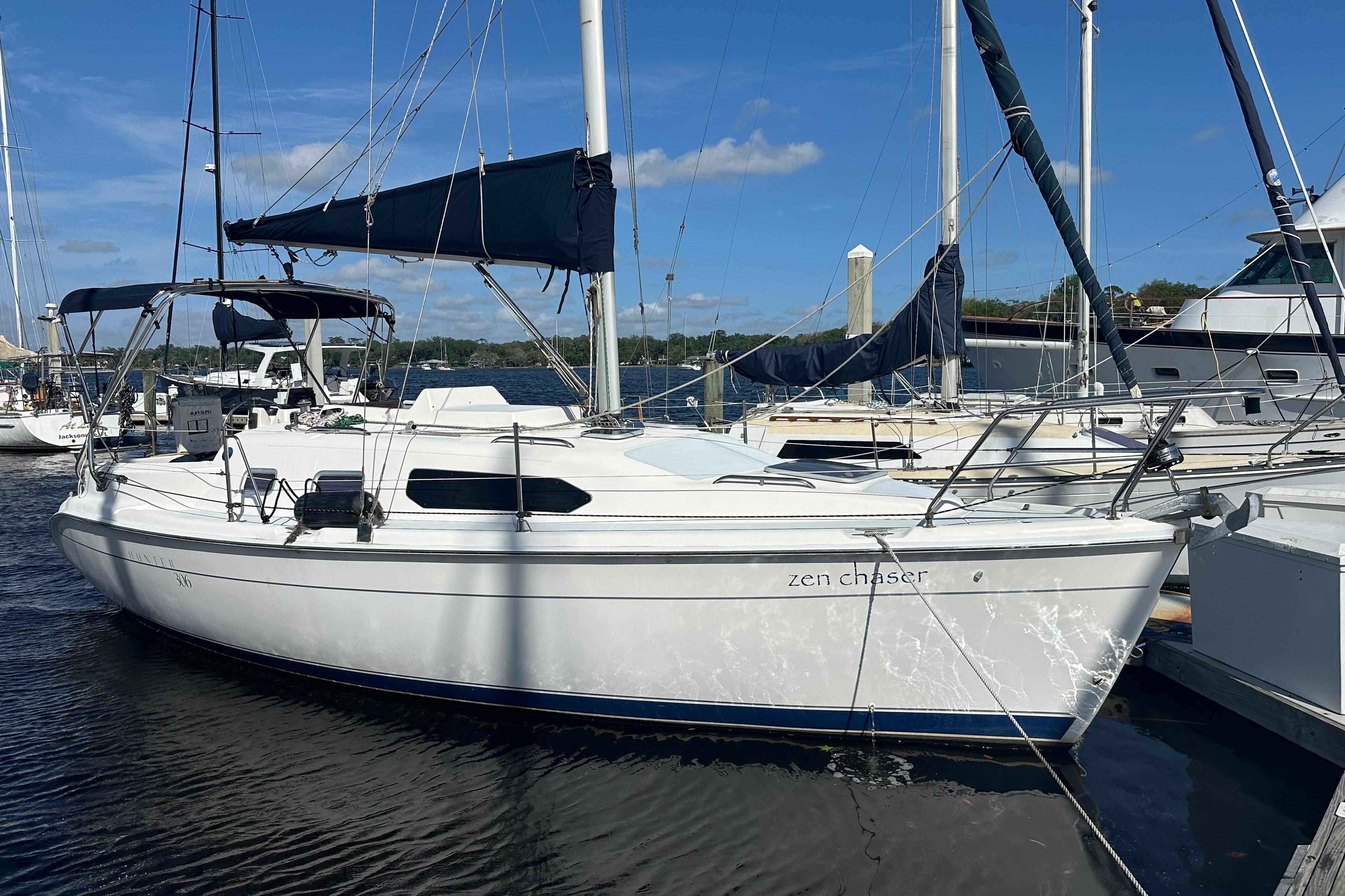 2002 Hunter 306