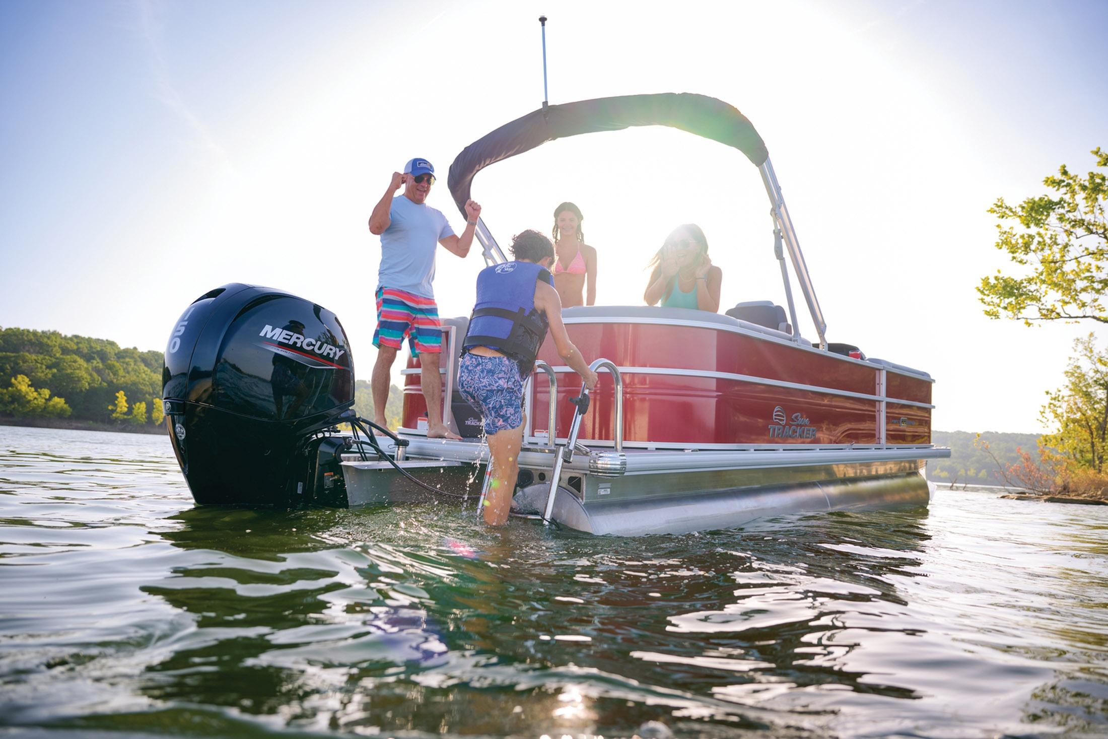 2026 Sun Tracker Party Barge 22 DLX - 21
